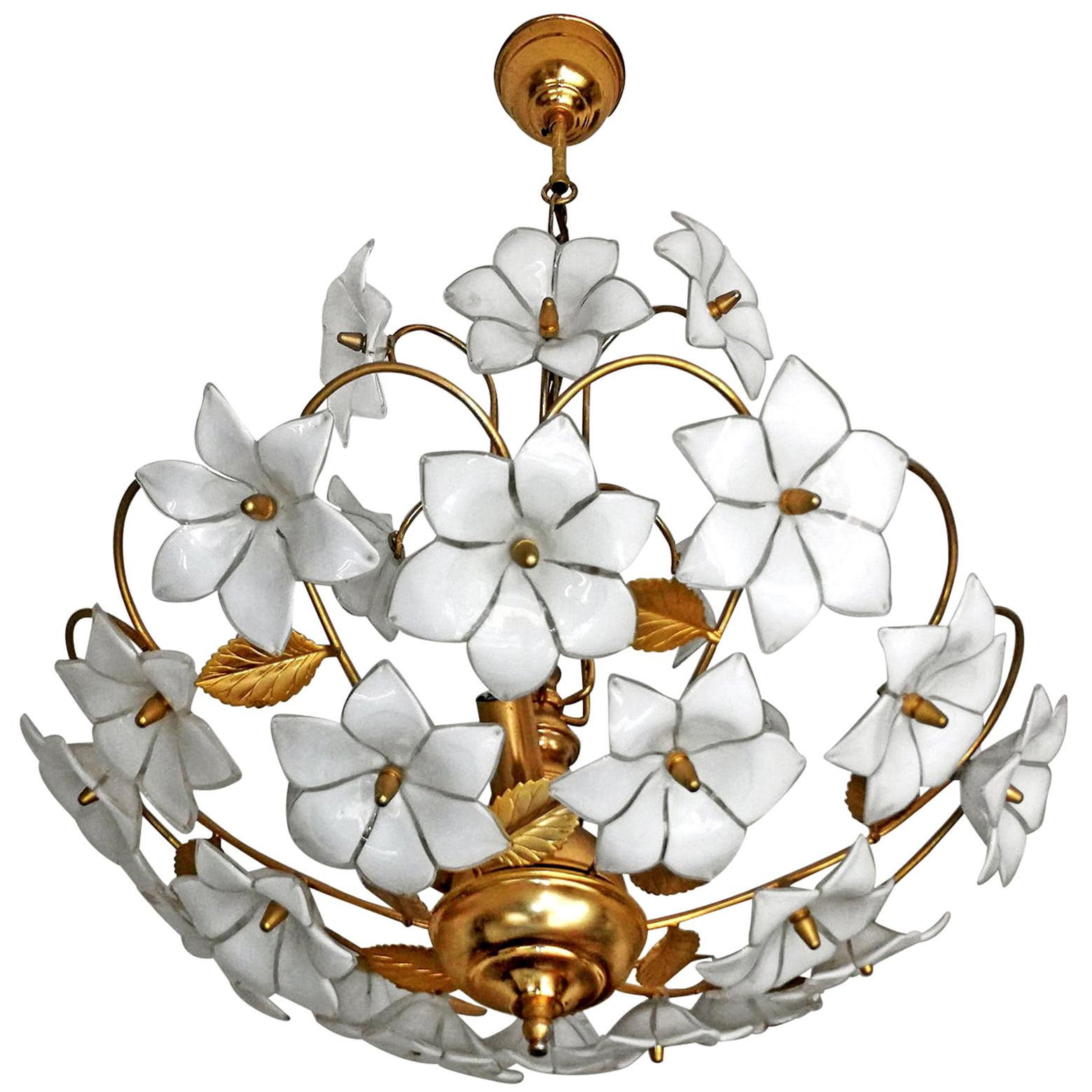 Midcentury Italian Murano White Flowers Art Glass and Gilt Brass Chandelier For Sale