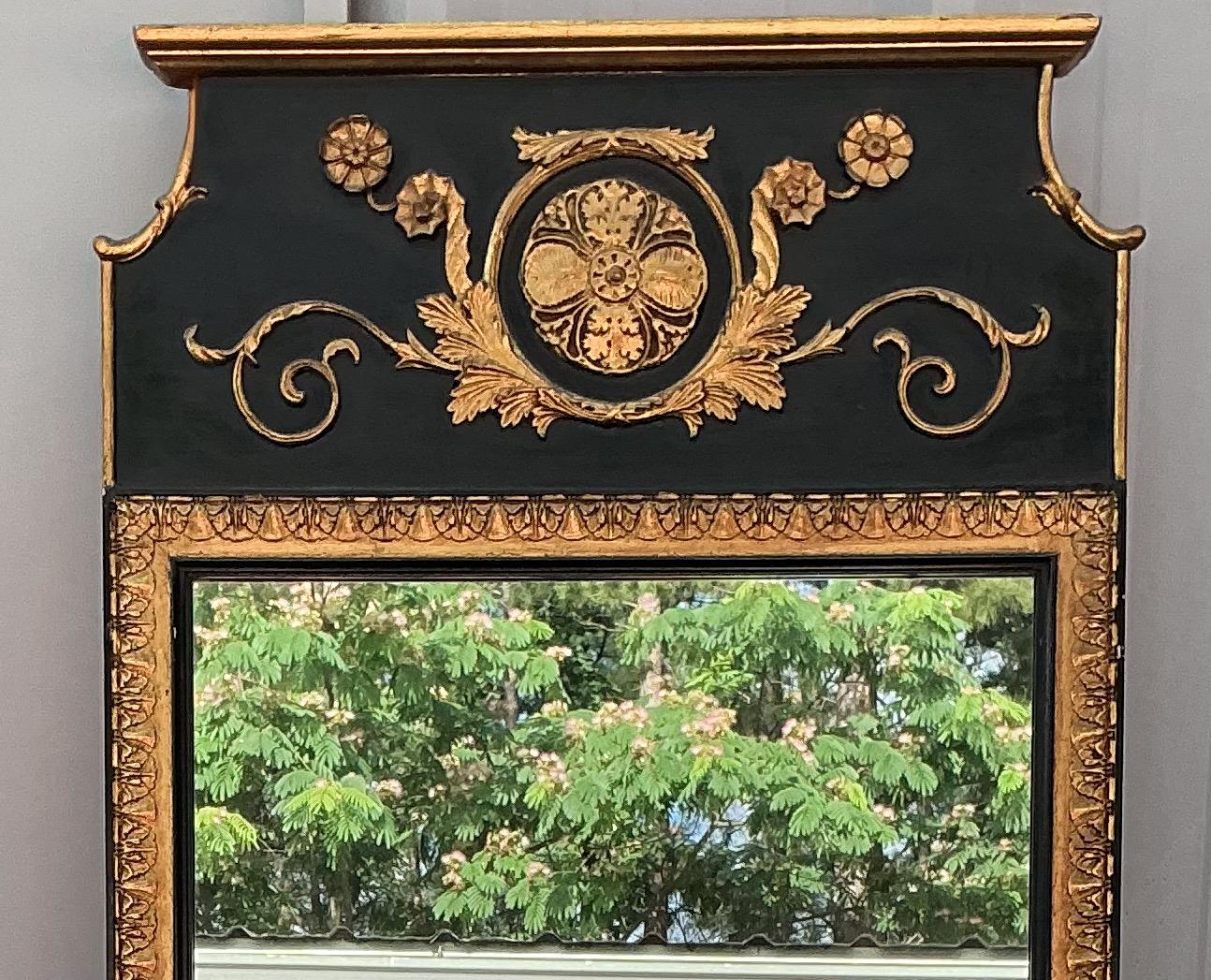 Mitte des Jahrhunderts Italienischer Neo-Klassischer Stil Ebenholz & Giltwood Trumeau-Spiegel - Paar (Neoklassisch) im Angebot