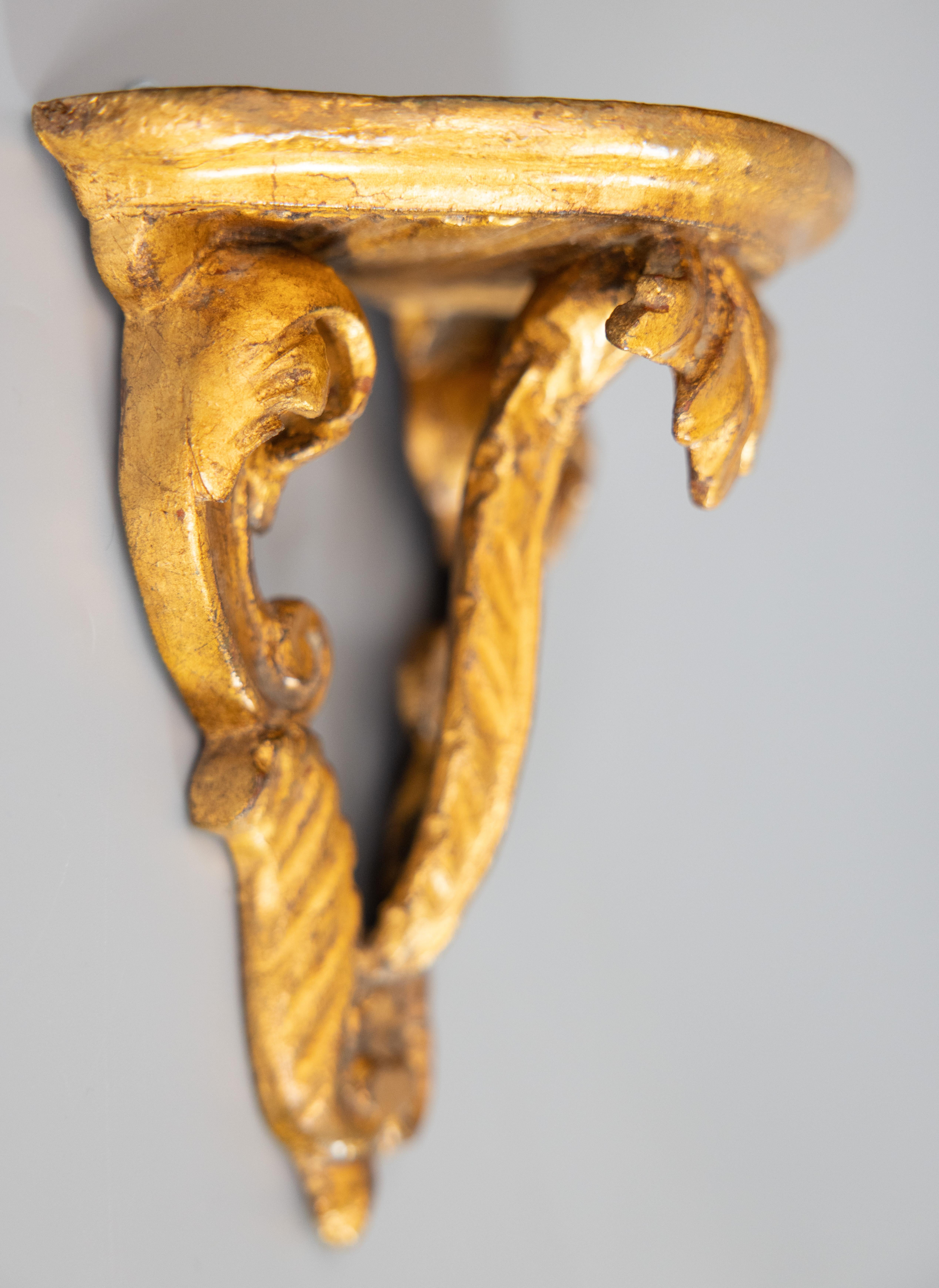 Hand-Carved Mid Century Italian Neoclassical Carved Giltwood Wall Bracket Shelf