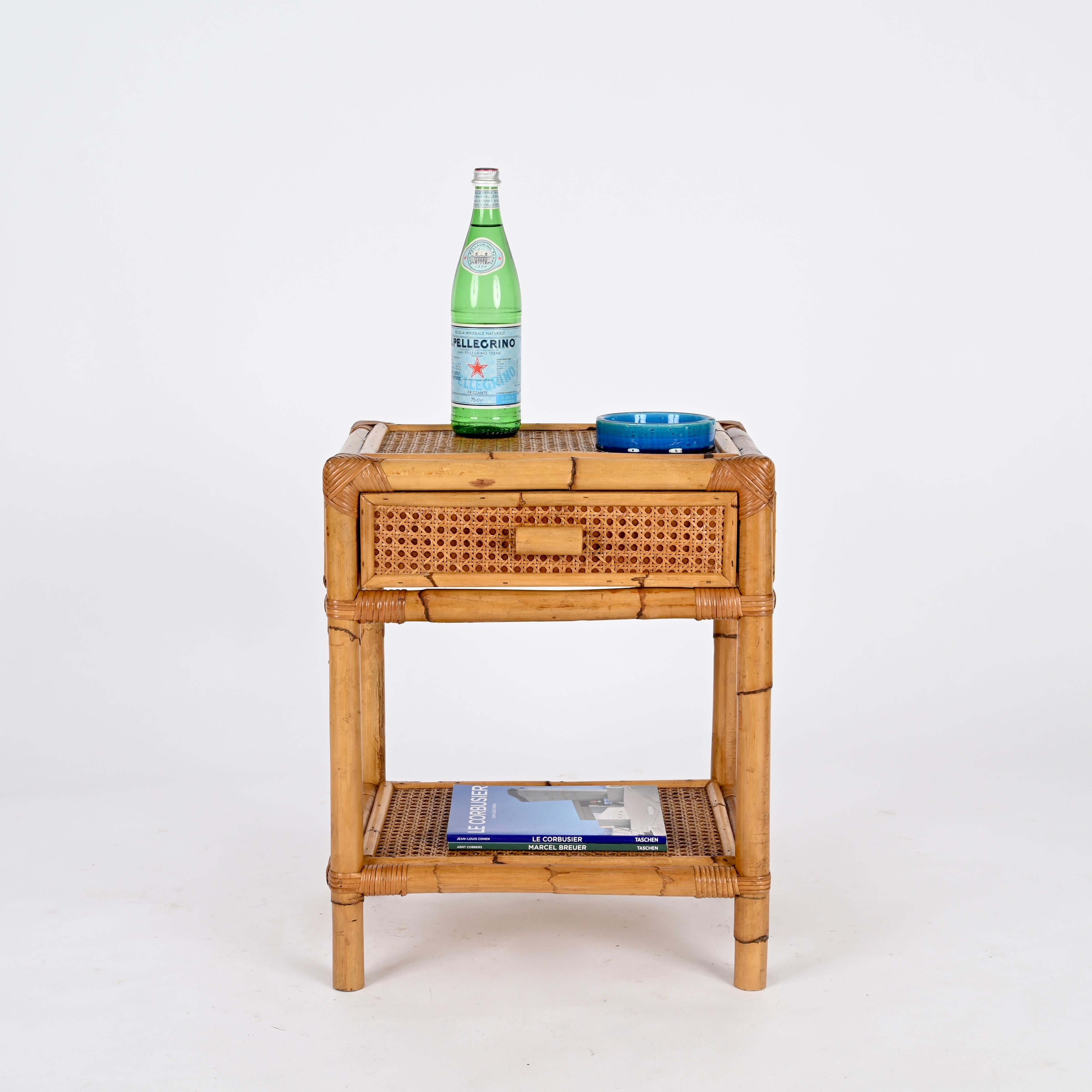 Hand-Crafted Mid-Century Italian Nightstand or Side Table in Bamboo, Rattan and Straw, 1960s For Sale