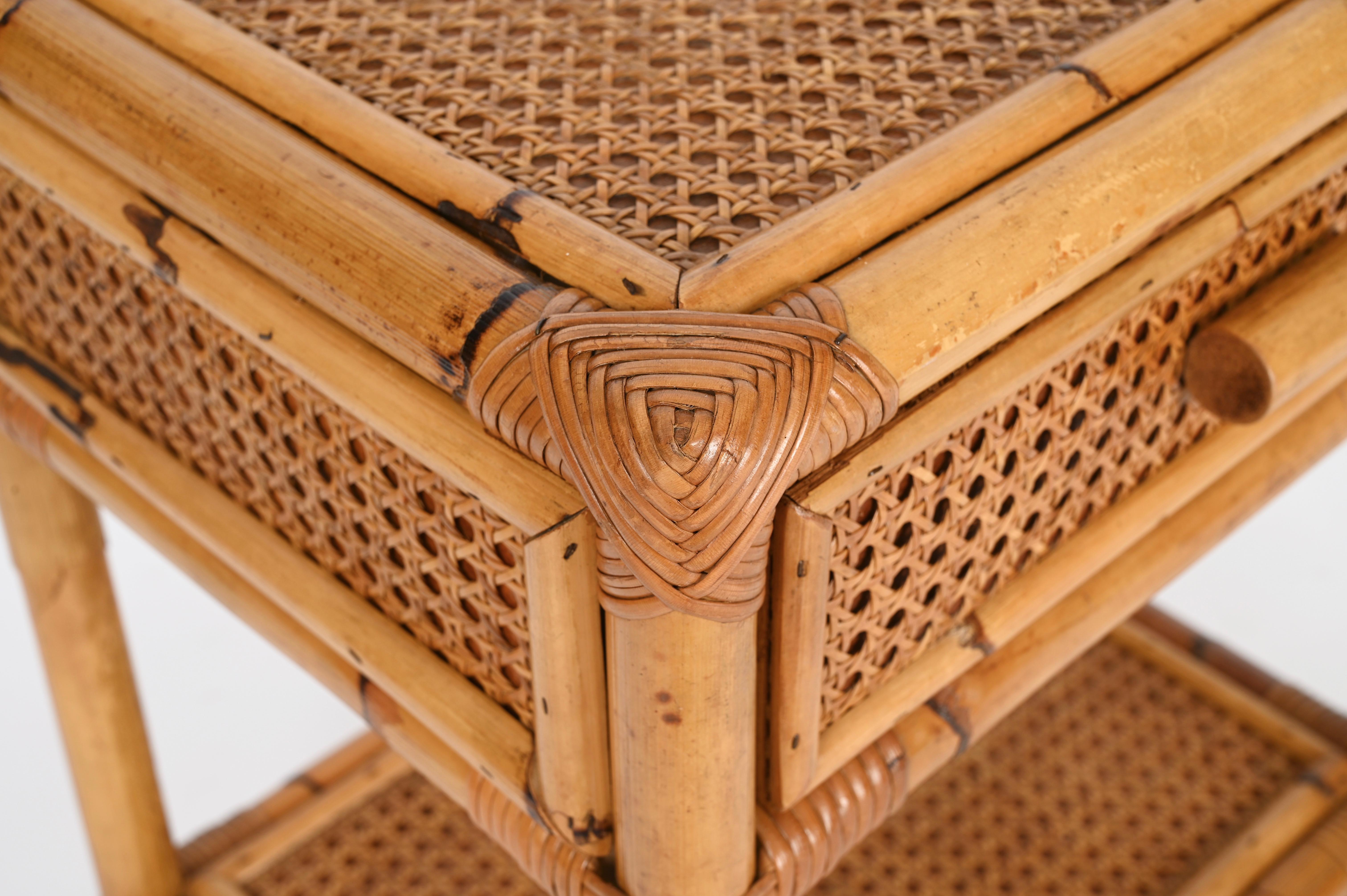 Mid-Century Italian Nightstand or Side Table in Bamboo, Rattan and Straw, 1960s In Good Condition For Sale In Roma, IT