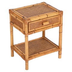 Italienischer Nachttisch oder Beistelltisch aus Bambus, Rattan und Stroh aus der Mitte des Jahrhunderts, 1960er Jahre