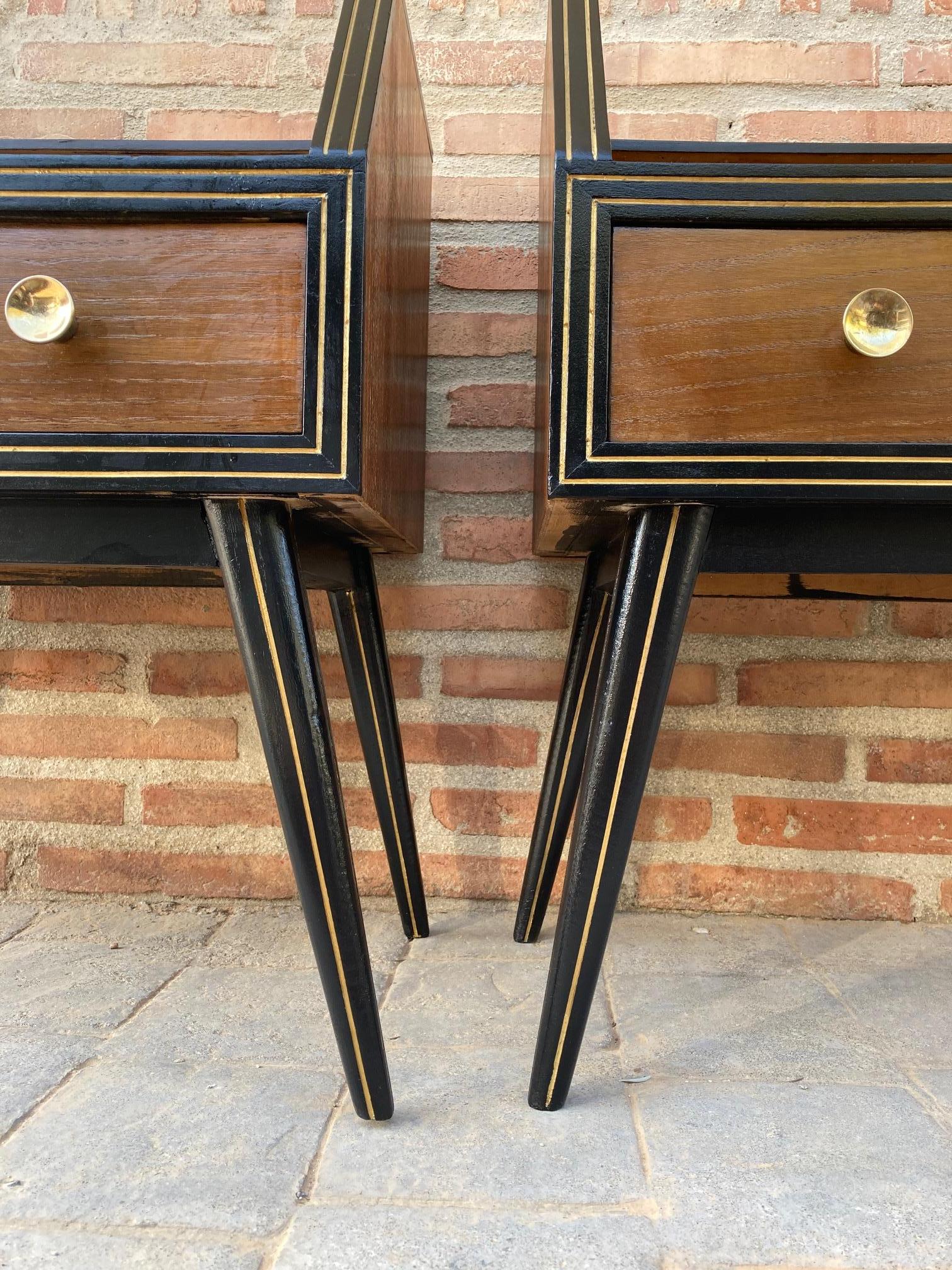 Mid Century Italian Nightstands with Glass, 1960s, Set of 2 For Sale 8