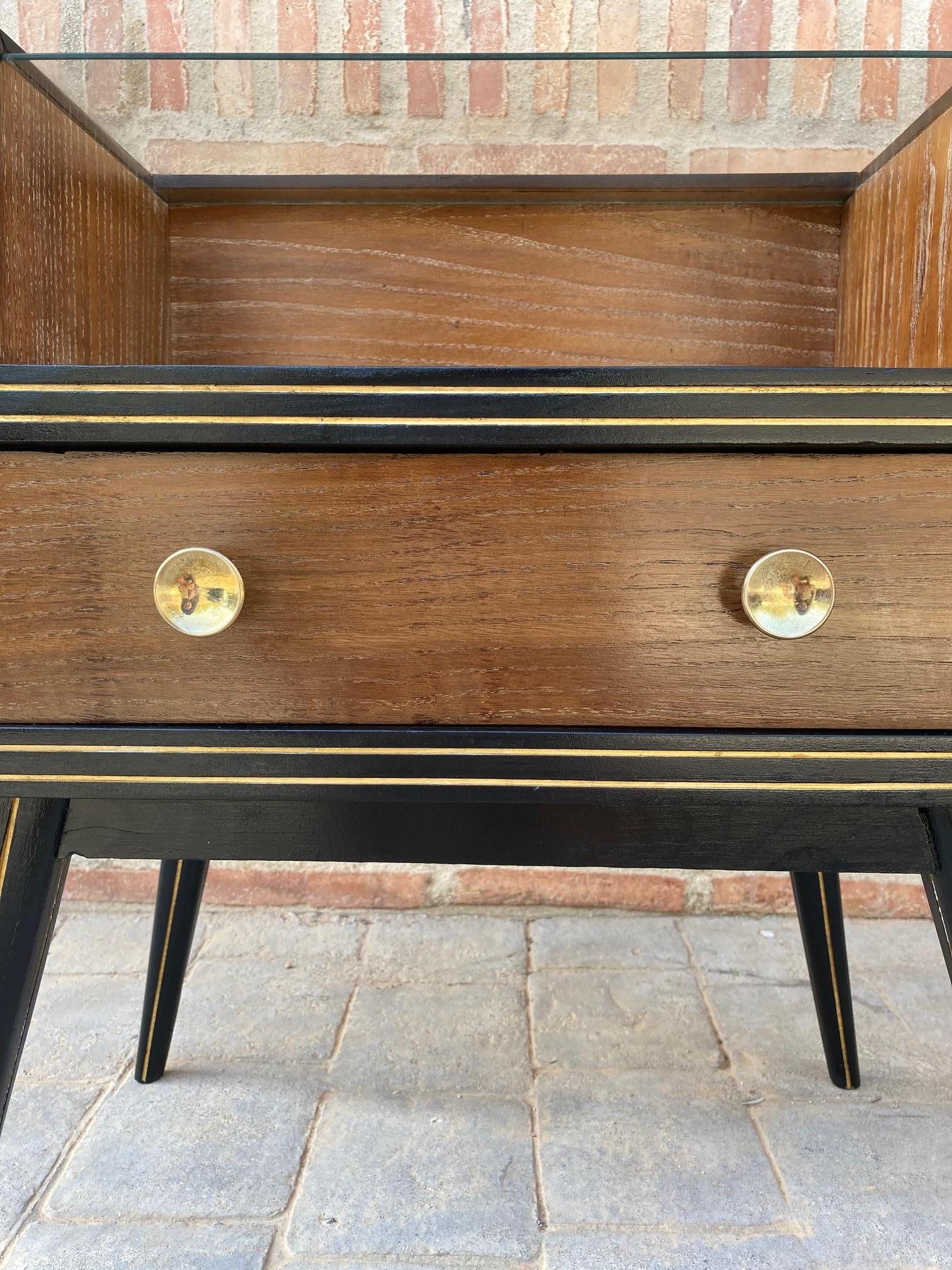 Mid Century Italian Nightstands with Glass, 1960s, Set of 2 For Sale 10
