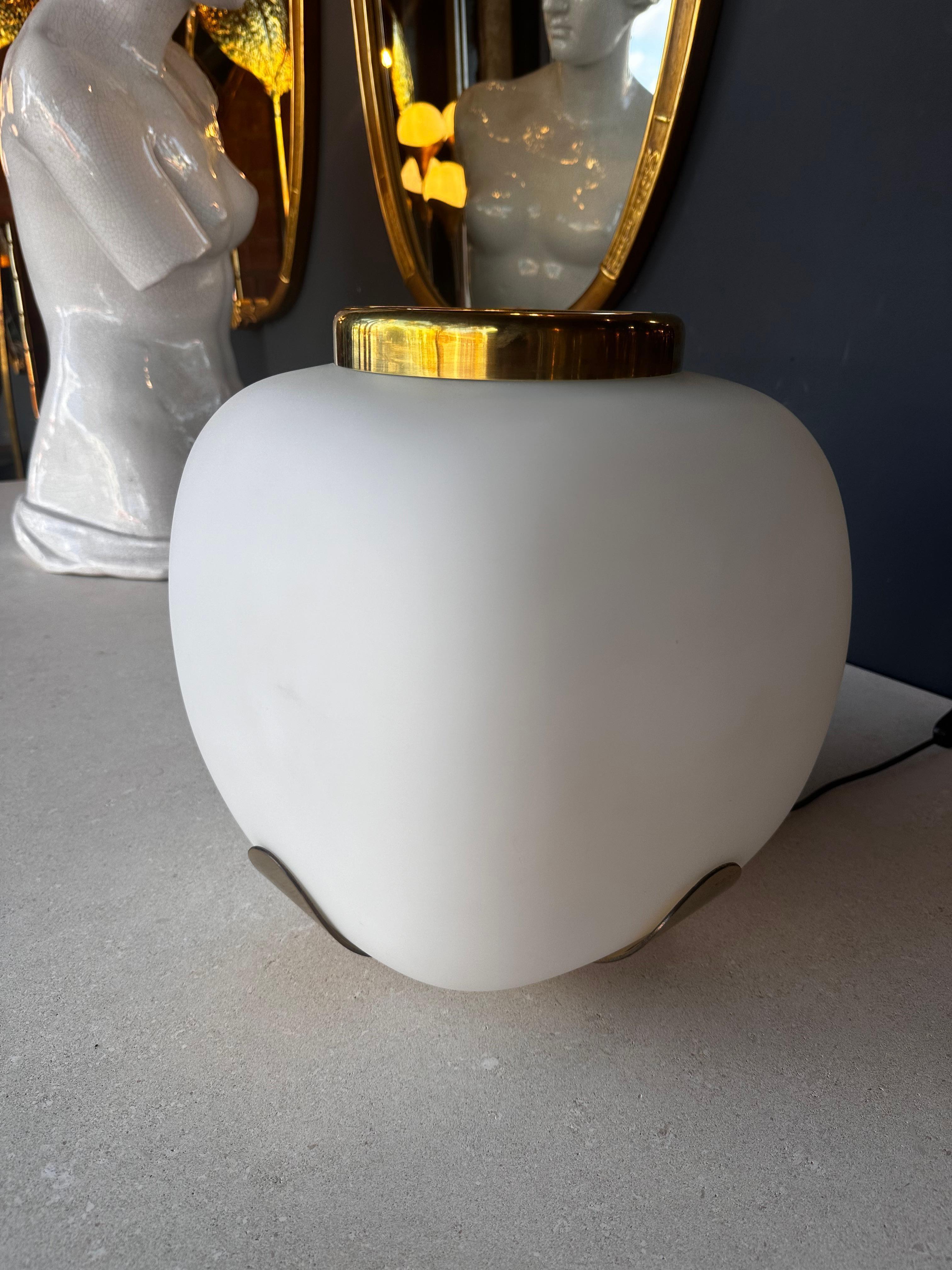 Mid-Century Modern Mid Century Italian Opaline and Brass Table Lamp 1970s For Sale