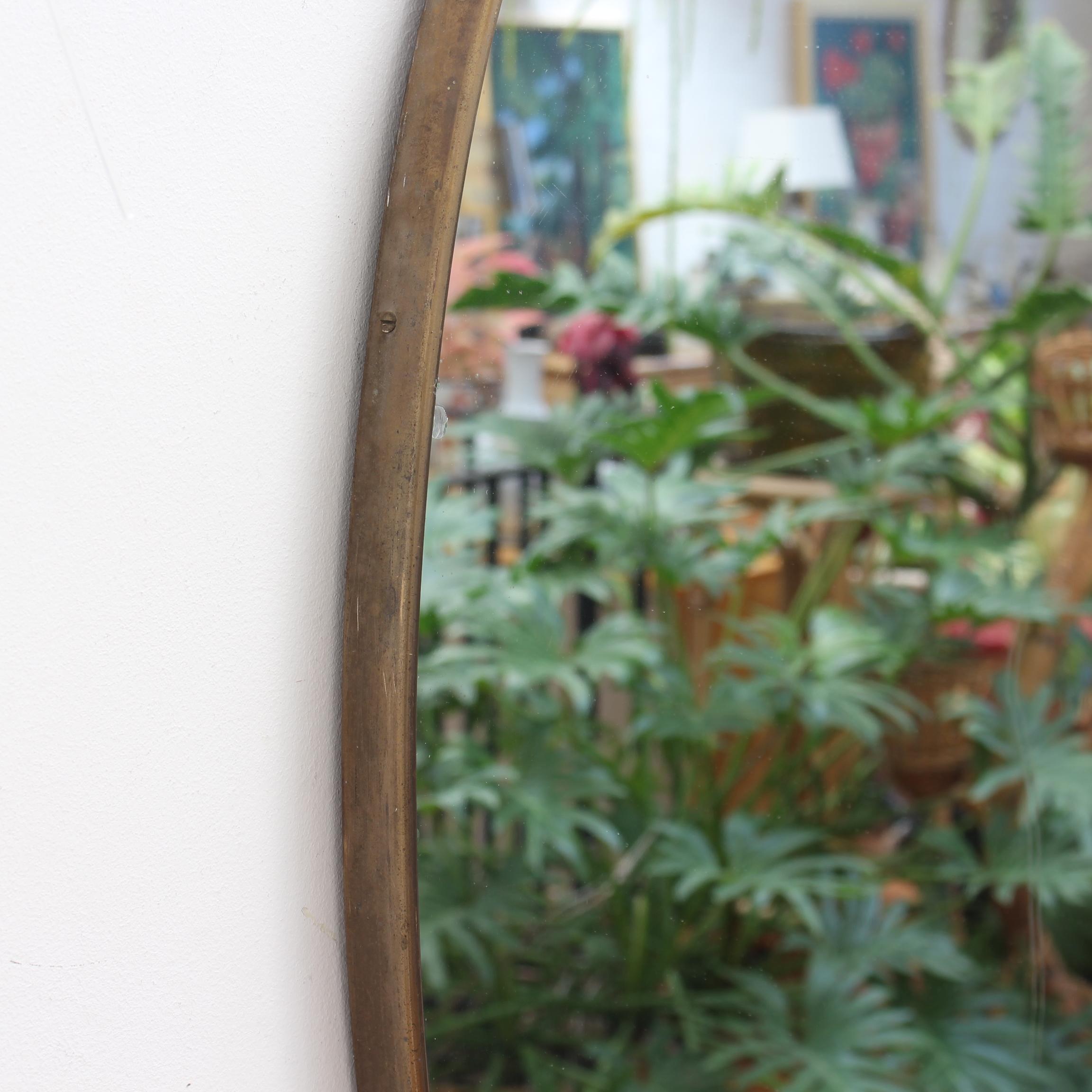 Mid-Century Italian Oval Wall Mirror with Brass Frame (circa 1950s) In Fair Condition In London, GB