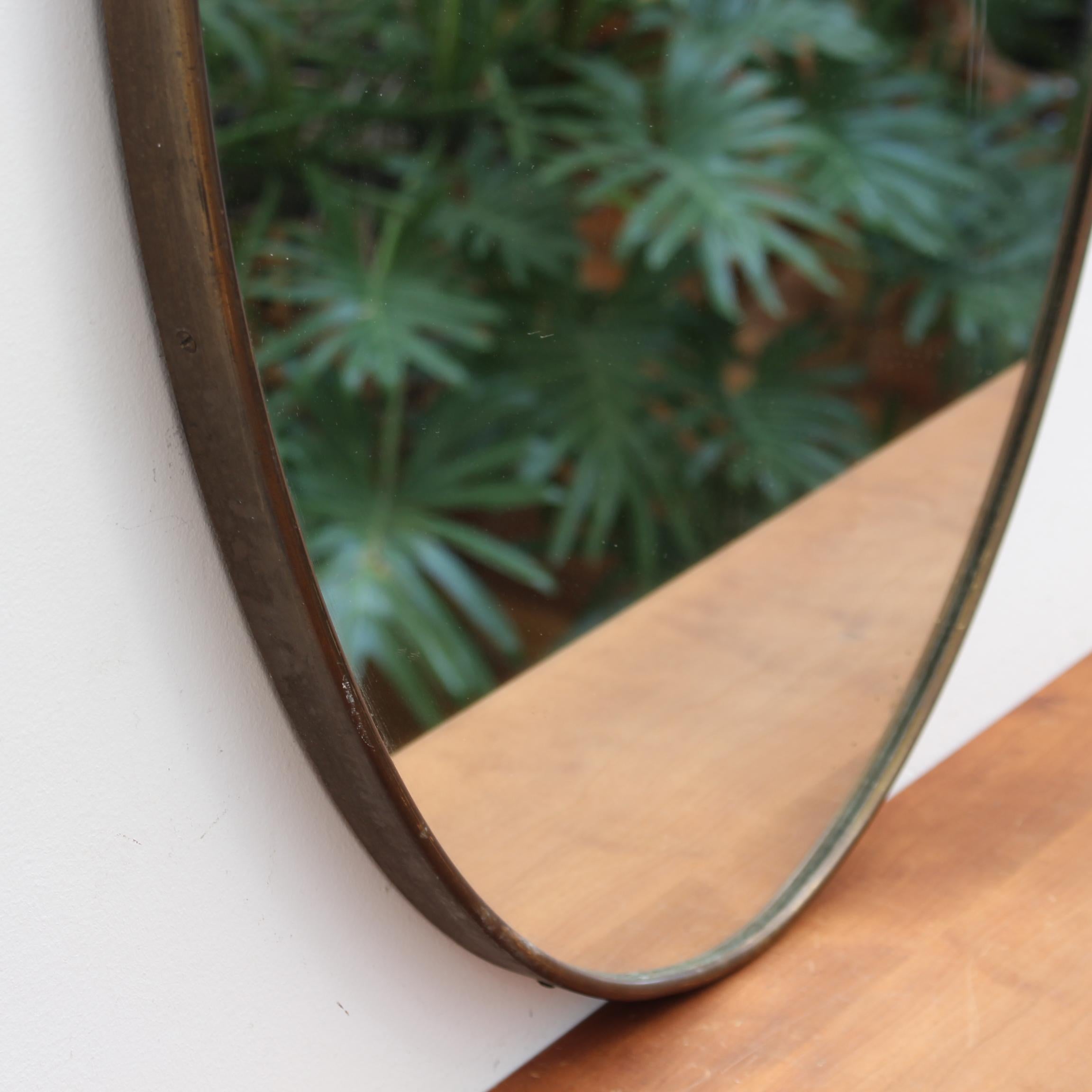 Mid-20th Century Mid-Century Italian Oval Wall Mirror with Brass Frame (circa 1950s)