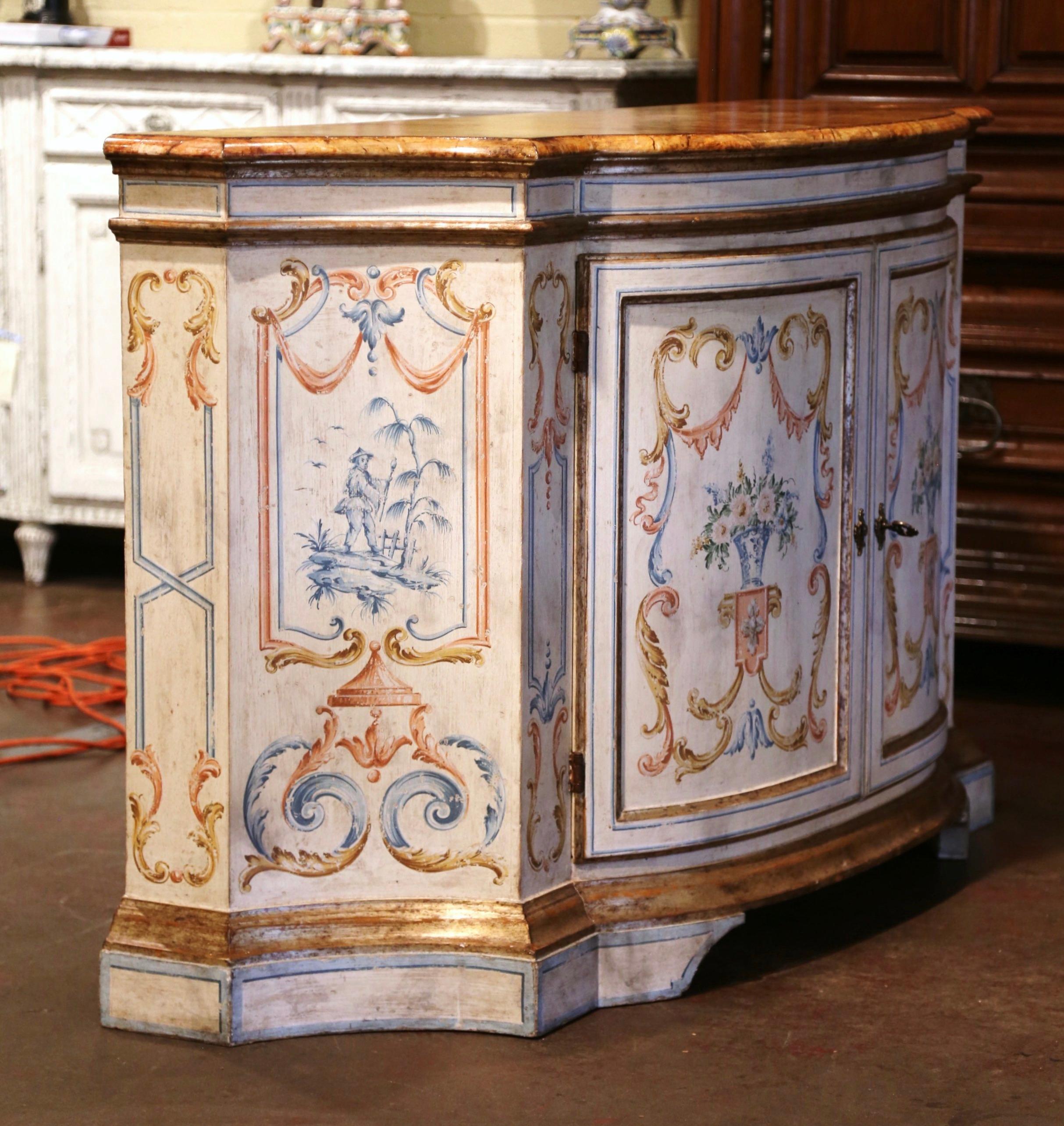 Mid-Century Italian Painted and Parcel Gilt Bombe Credenza Two-Door Buffet 3