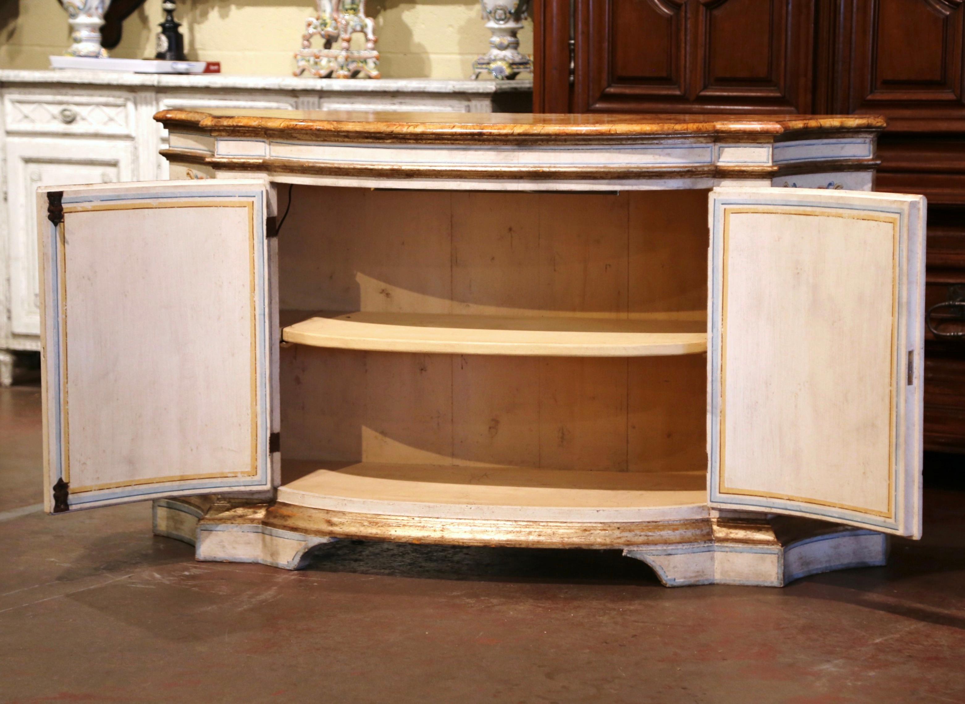 Mid-Century Italian Painted and Parcel Gilt Bombe Credenza Two-Door Buffet In Excellent Condition In Dallas, TX