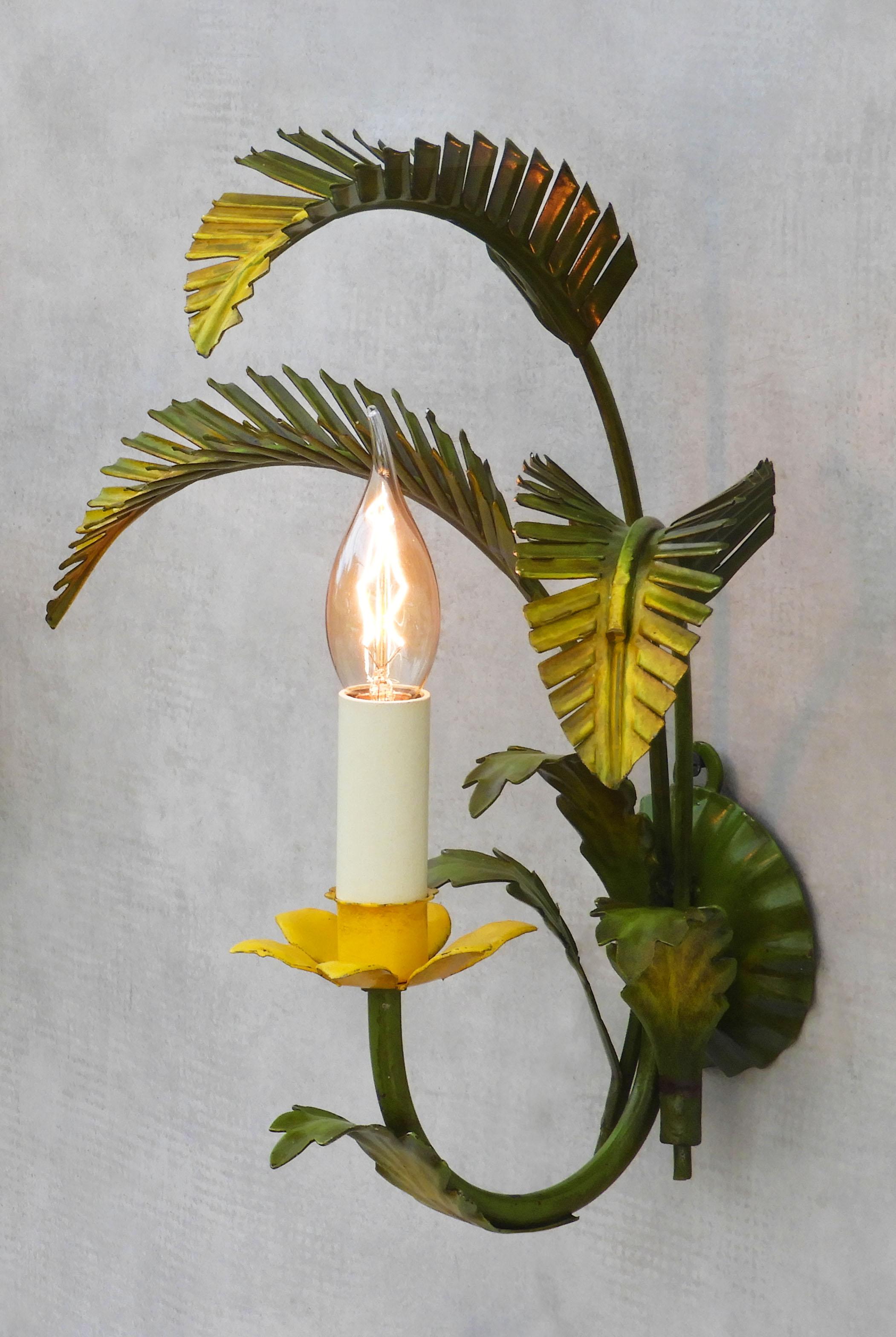 Mid Century Italian Palm Leaf Wall Lights C1950 Two Pairs Available For Sale 3