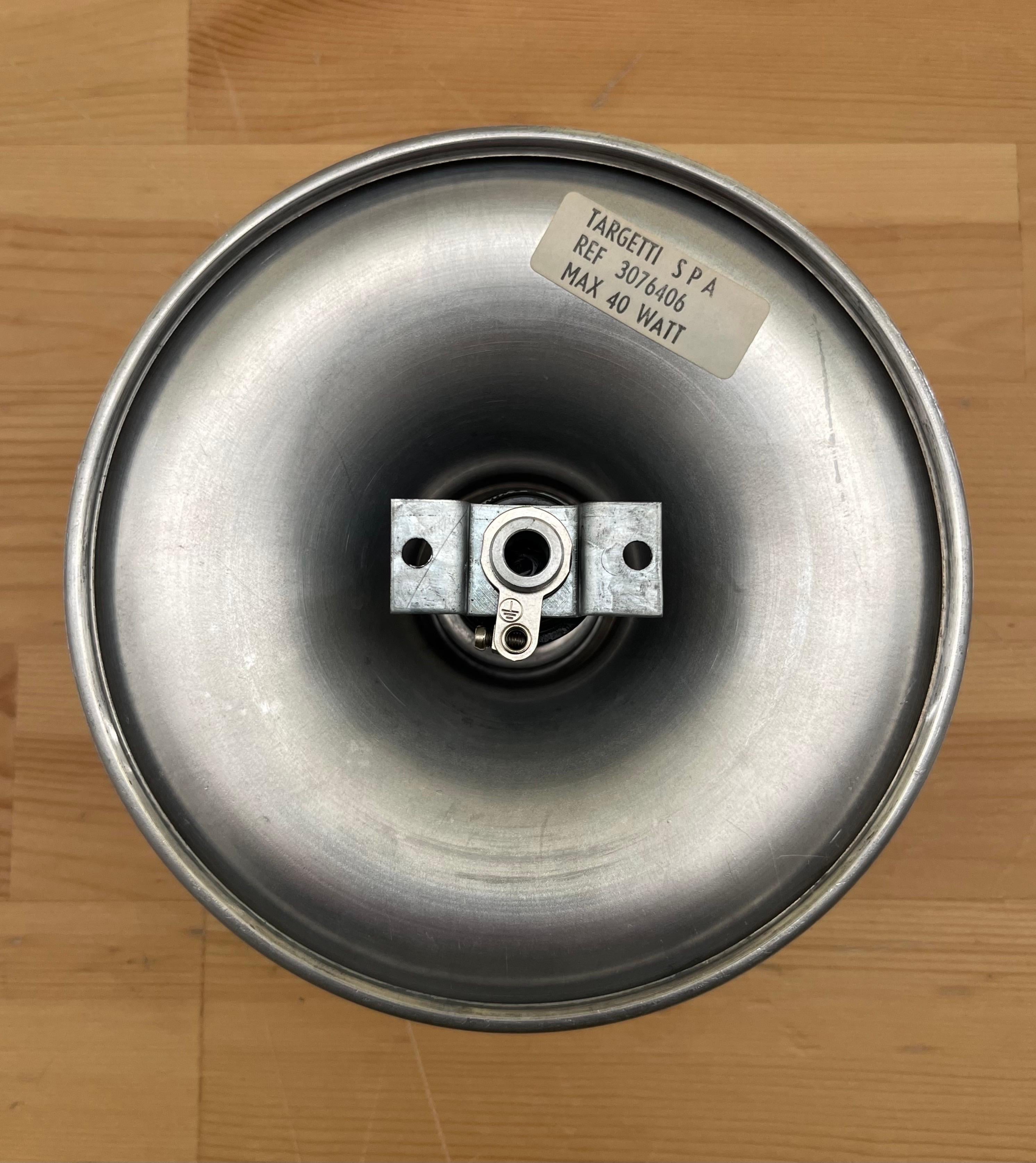 Italienisches Paar bündiger Metallhalterungen aus der Jahrhundertmitte von Targetti Sankey, 1970er Jahre im Angebot 7