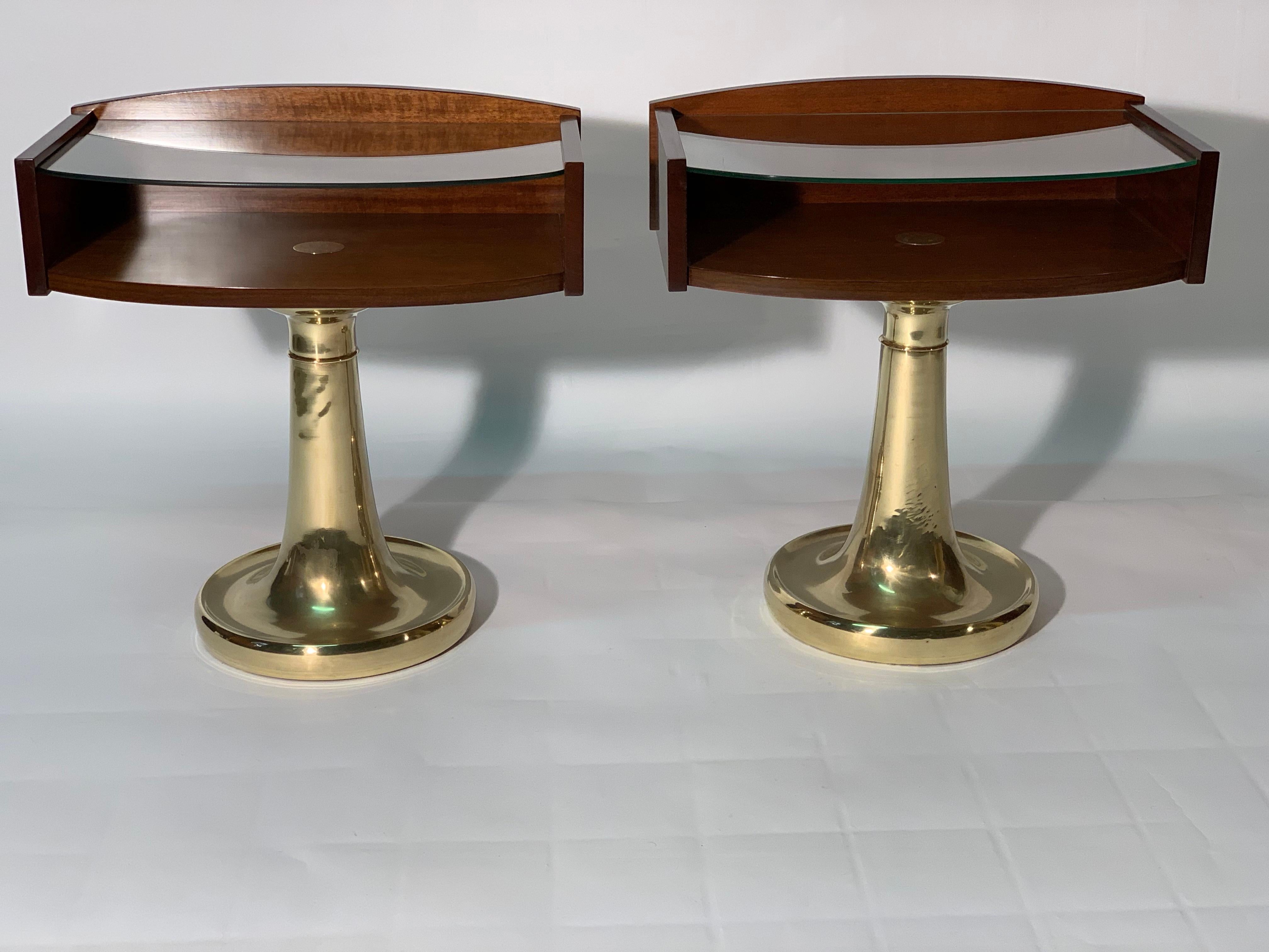 Mid-Century Modern Midcentury Italian Pair of Nightstand or Side Table Cast Brass Base