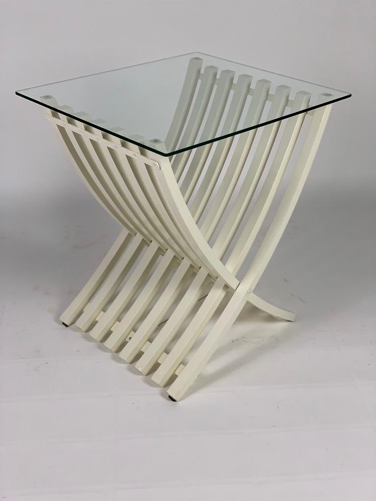 Midcentury Italian Pair of White Lacquered Folding Tables For Sale 7