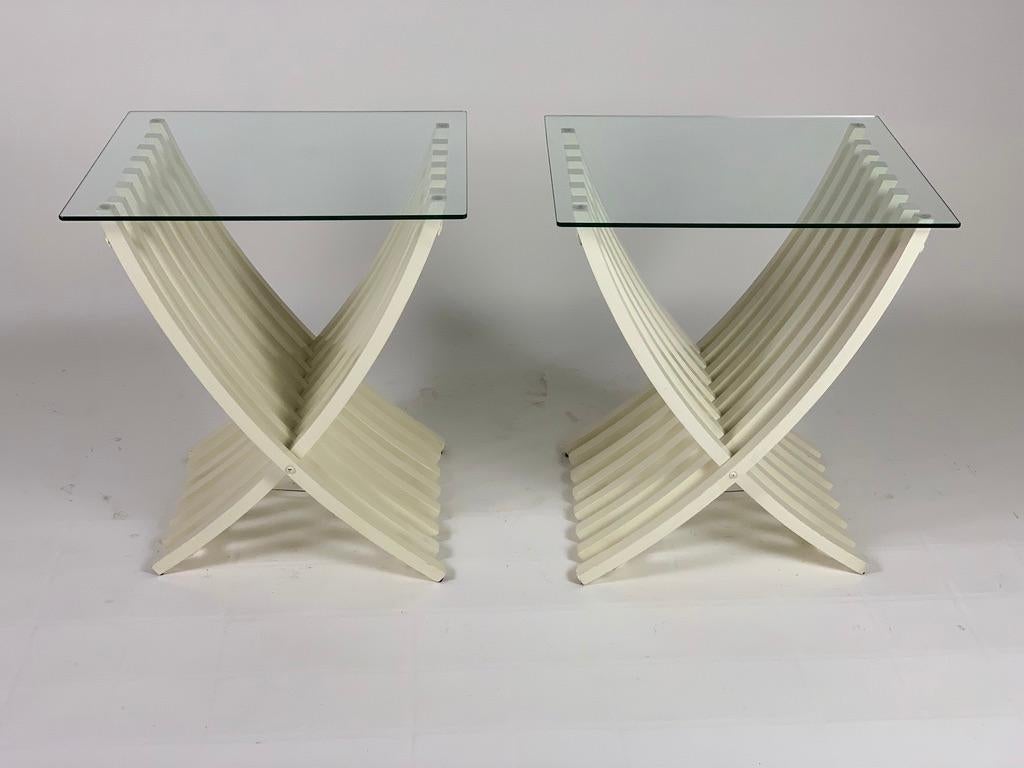 Wood Midcentury Italian Pair of White Lacquered Folding Tables For Sale