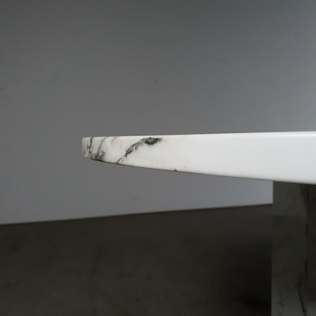 Mid-Century Italian Paonazzo Marble Dining Table, 1970's For Sale 2