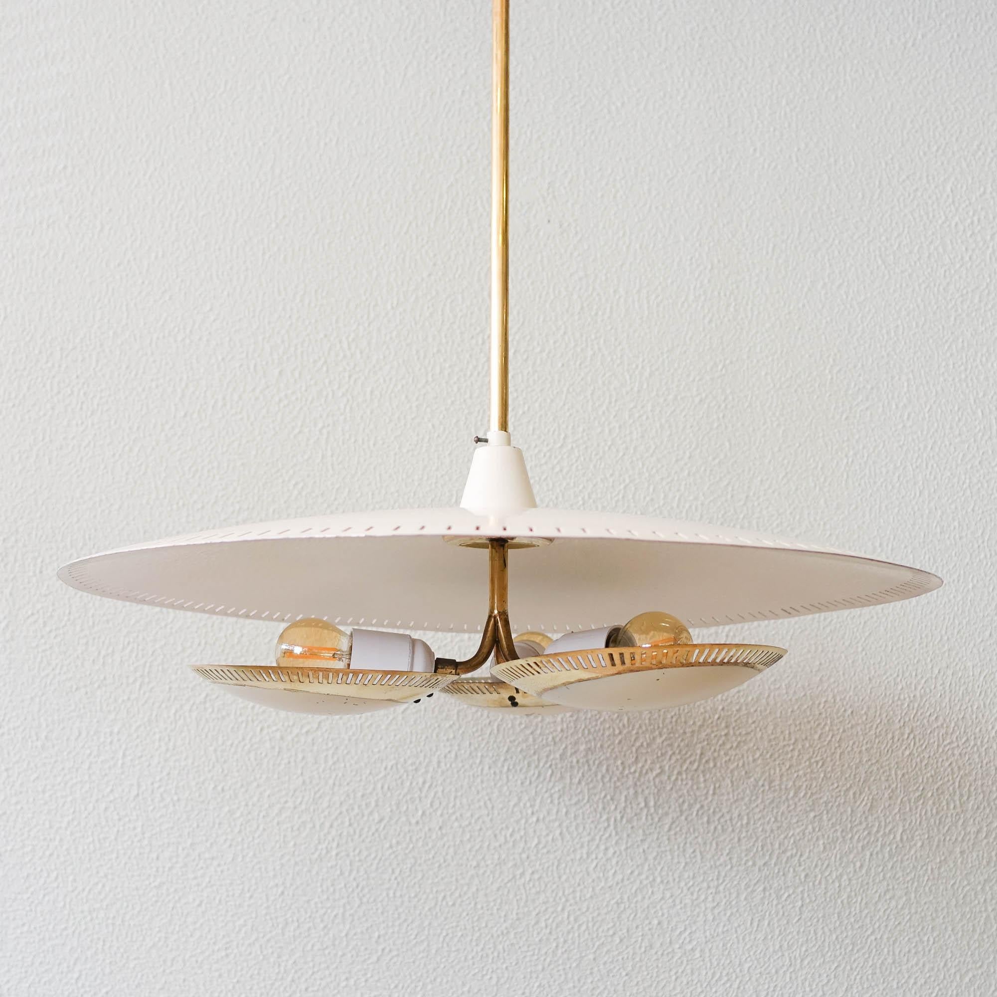 Mid-20th Century Mid-Century Italian Pendant Lamp, in the style of Gino Sarfatti for Arteluce