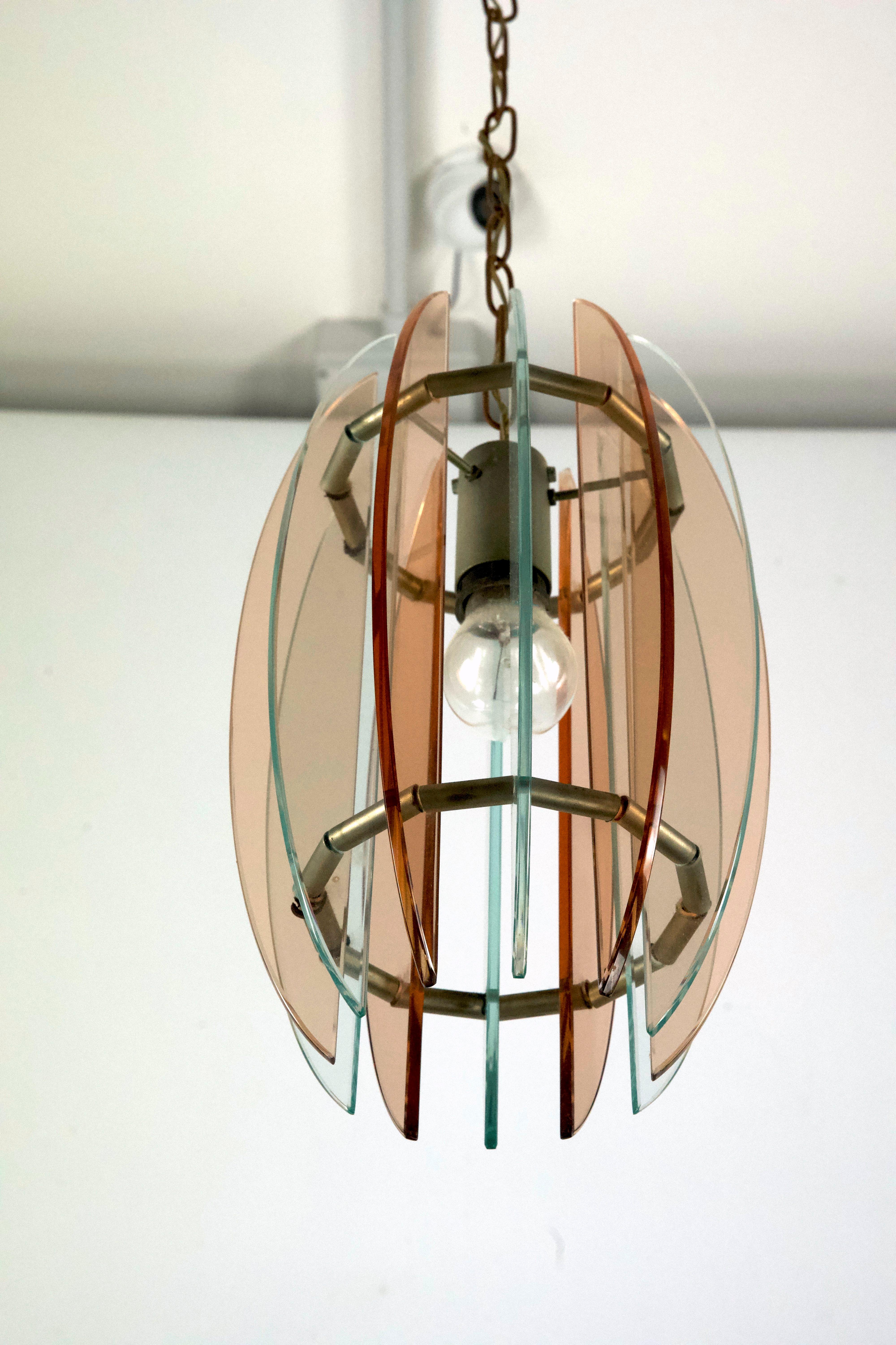 Mid-Century Italian pink and clear thick glass chandelier by Veca. Italy 1960s For Sale 1