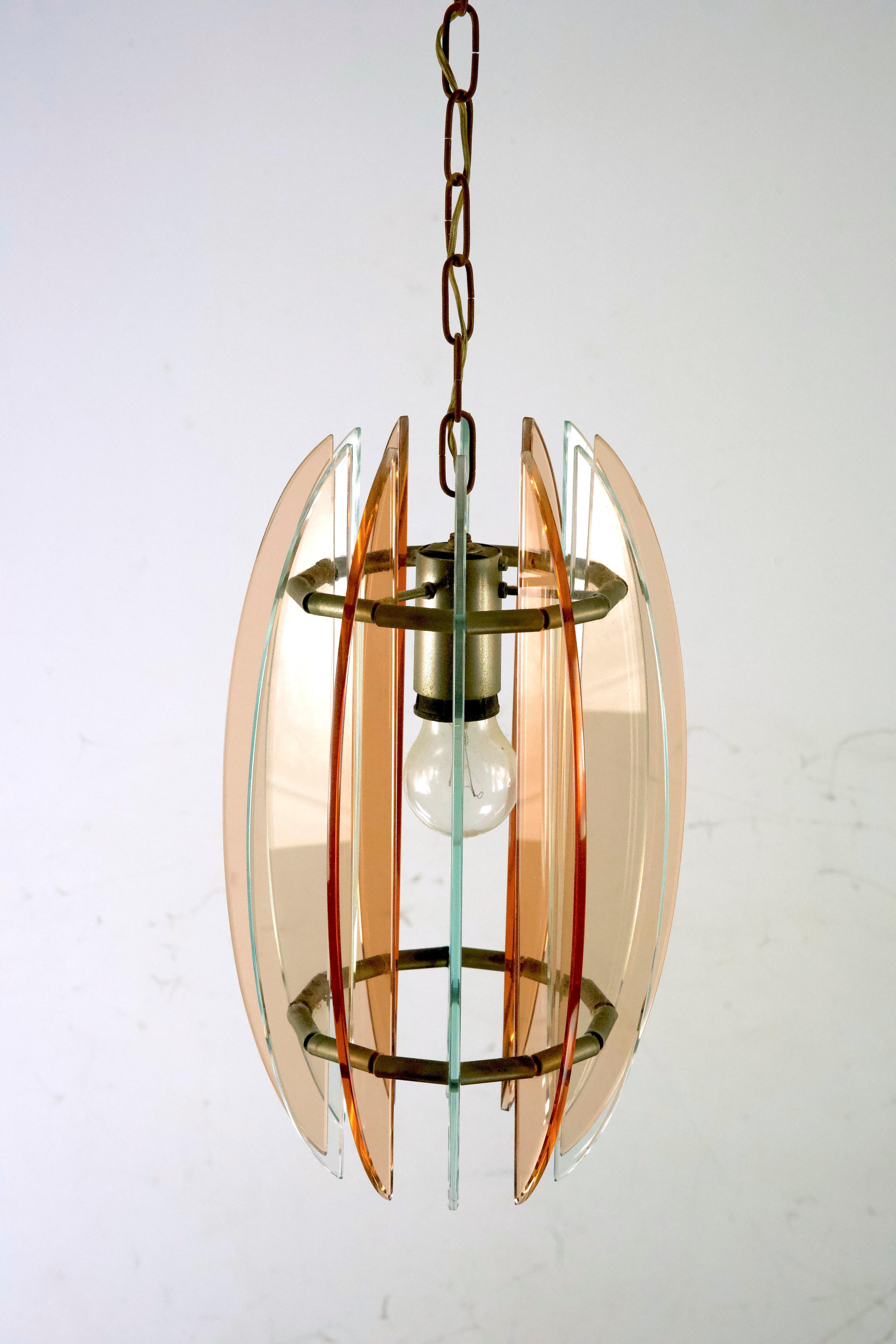 Mid-Century Italian pink and clear thick glass chandelier by Veca. Italy 1960s For Sale 3