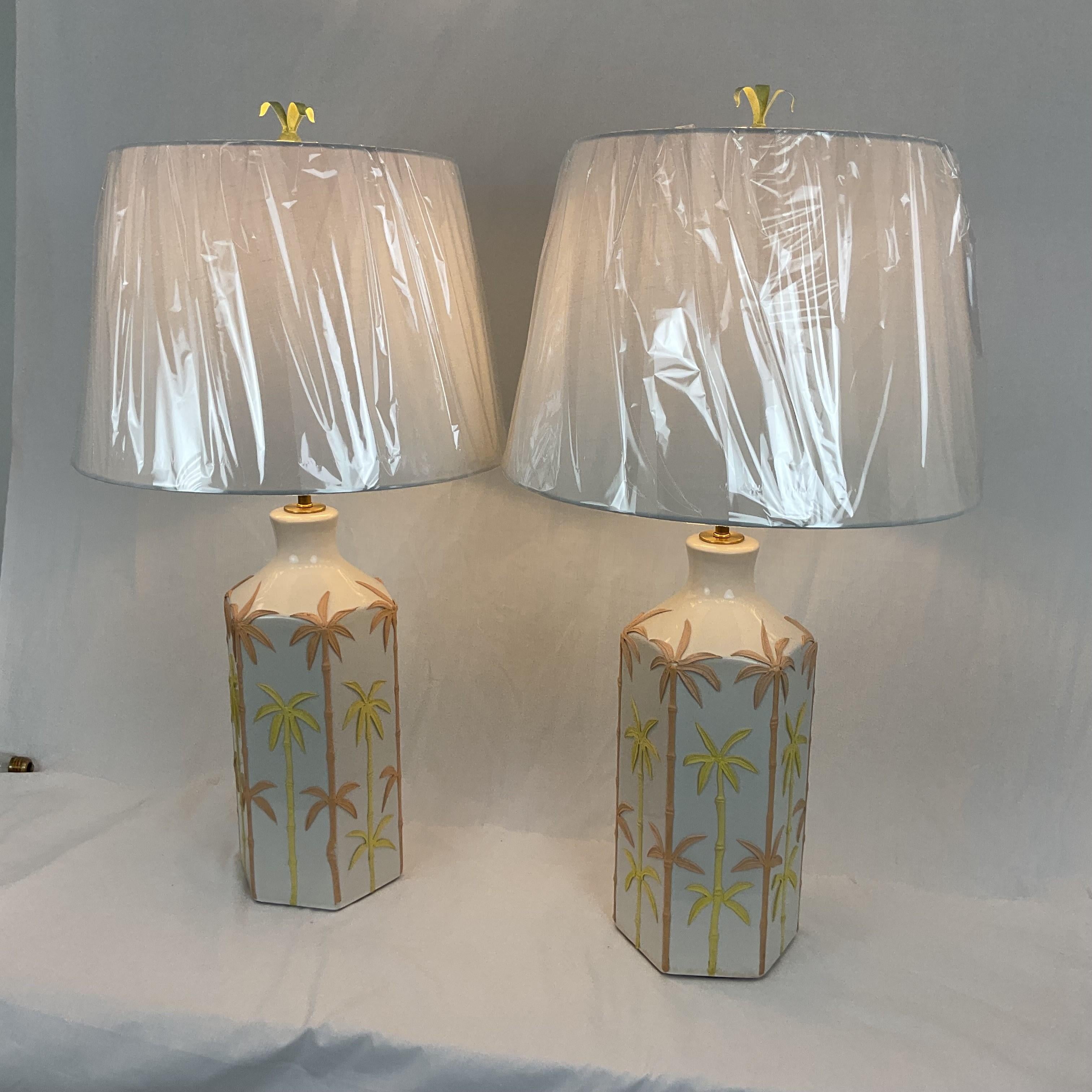 Lampes en porcelaine italienne du milieu du siècle en vente 4