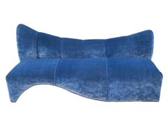Mid Century Italian Post Modern Curved Sculptural Sofa in Blue Velvet