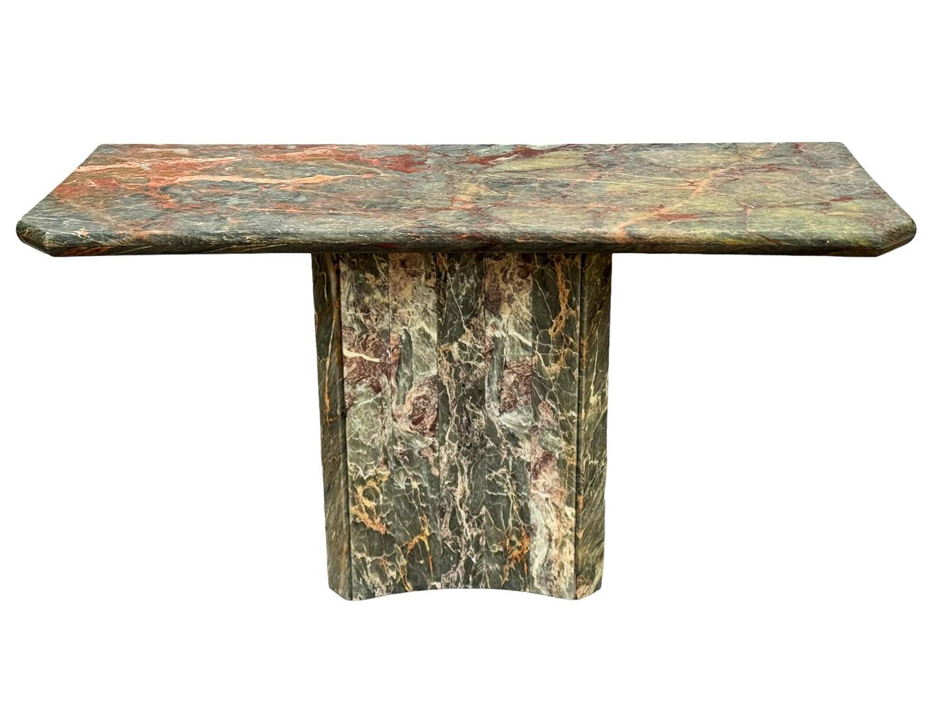 Fin du 20e siècle Console ou table de canapé italienne post-moderne du milieu du siècle dernier en marbre vert/gris  en vente
