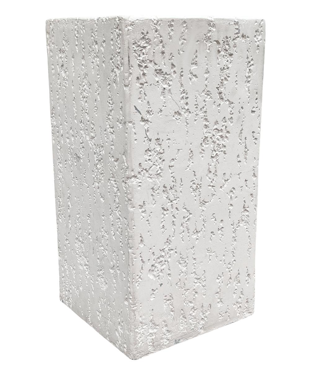 Midcentury Italian Post Modern off White Plaster Cube Pedestal or Side Table For Sale 1