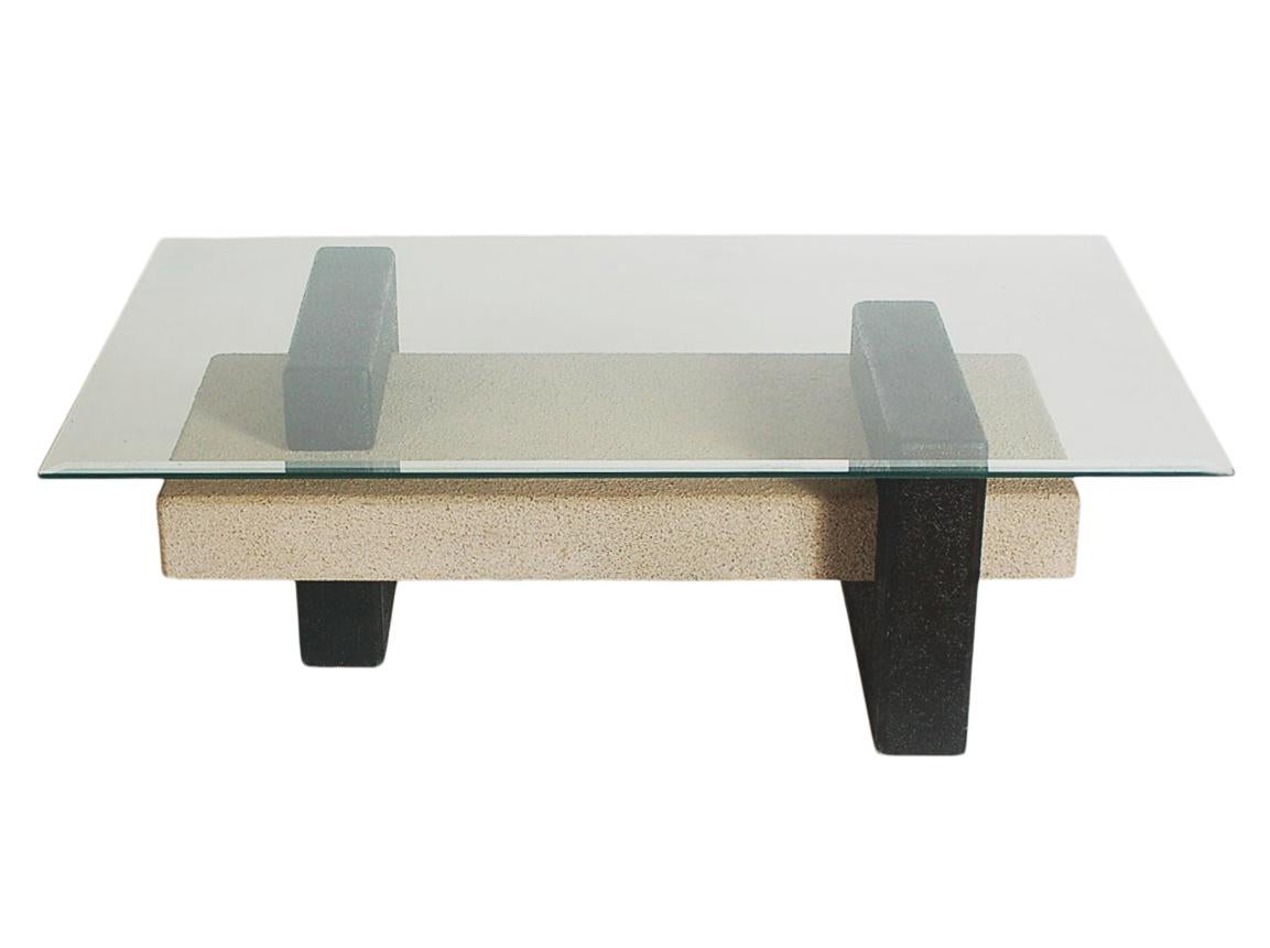 Verre Table basse rectangulaire en verre, noire et grise, de style italien post-moderne du milieu du siècle dernier en vente