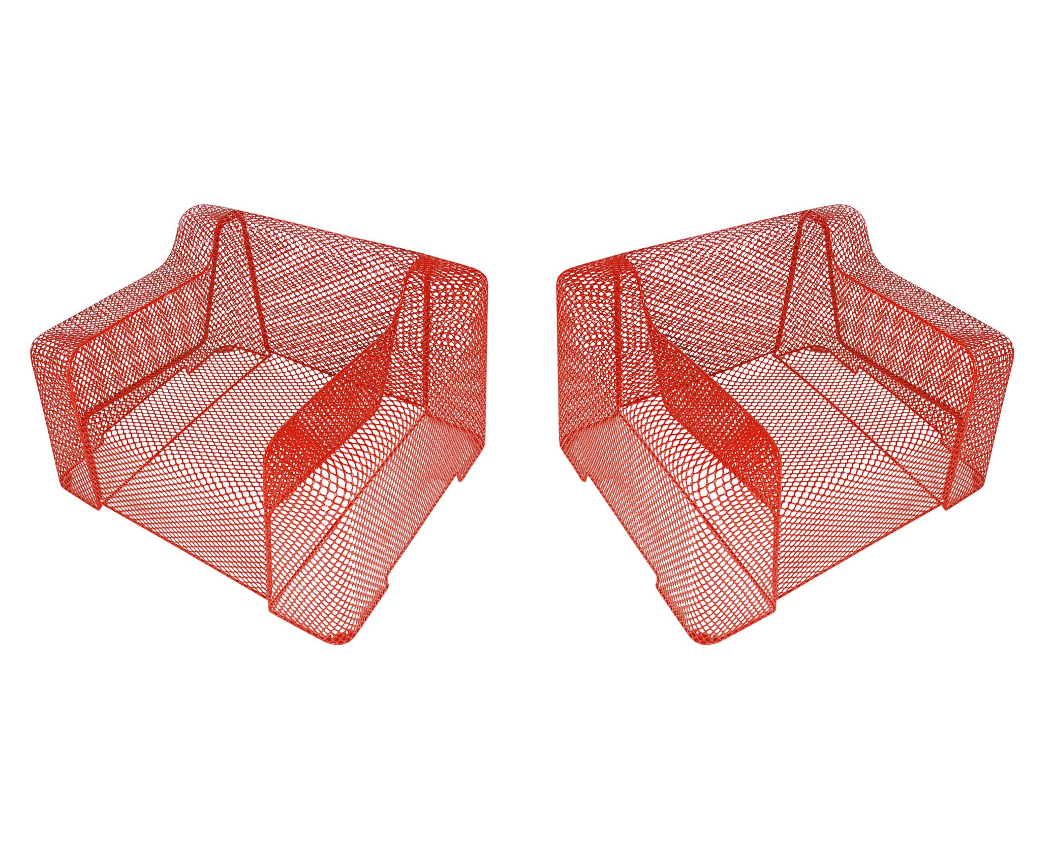 Midcentury Italian Postmodern Red Mesh Wire Indoor Outdoor Patio Lounge Chairs 3