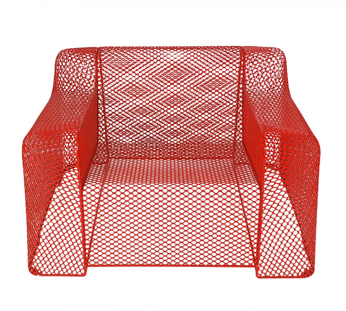 A sculptural matching pair of mesh wire lounge chairs made in Italy from the 1990s, these feature steel sculpted mesh that is powder-coated in red enamel. Clean and ready to use.