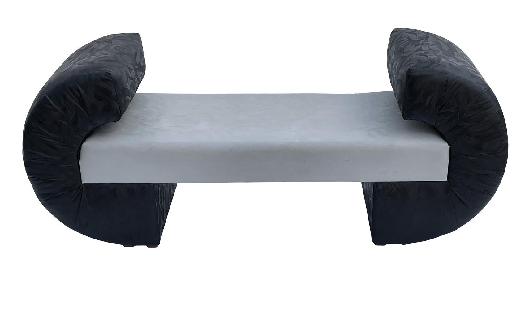 Post-Modern Mid Century Italian Post Modern Sculptural Bench or Settee in Black & Grey For Sale