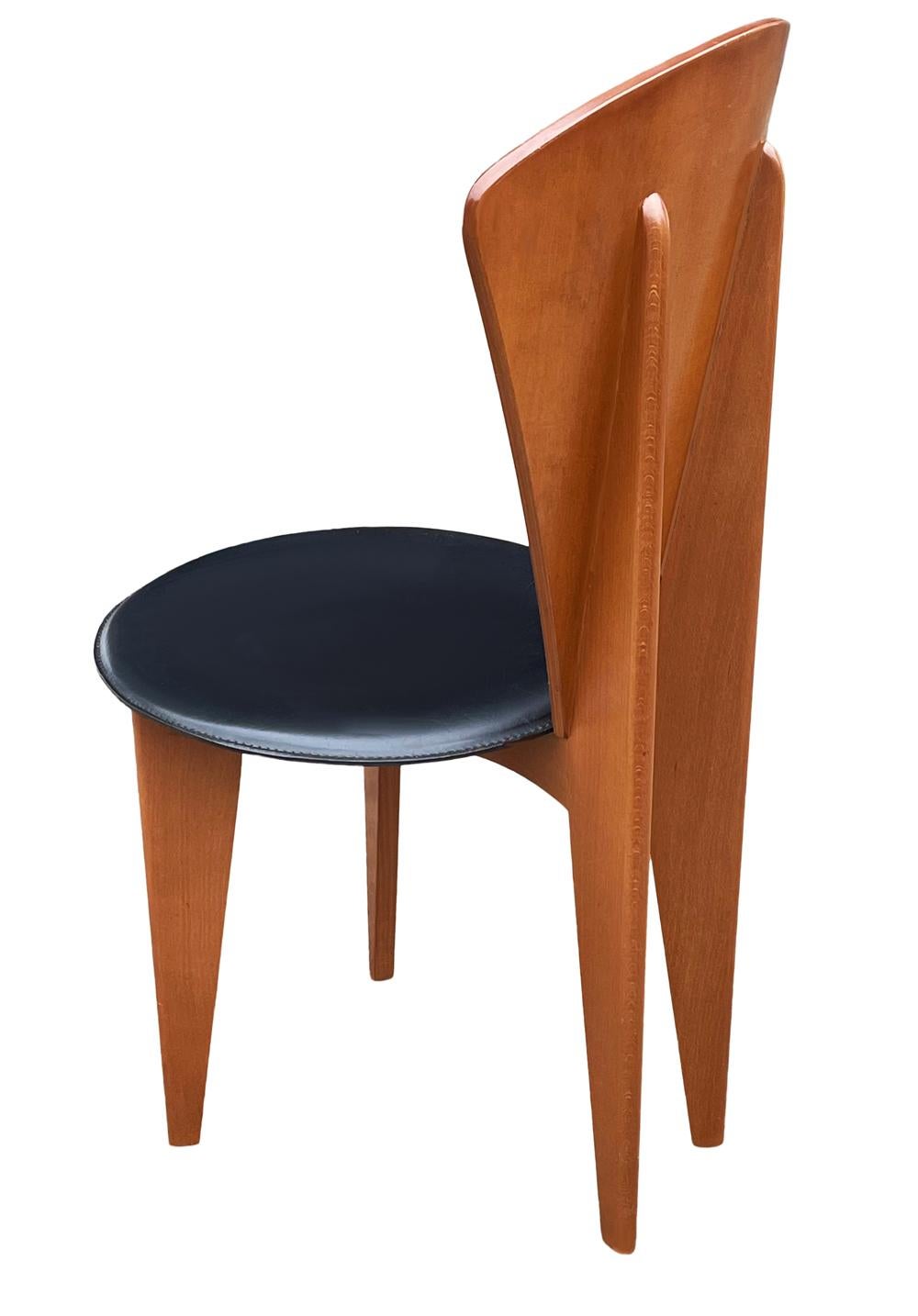 Mid Century Italian Post Modern Wood & Black Leather Dining Chairs Set In Good Condition In Philadelphia, PA