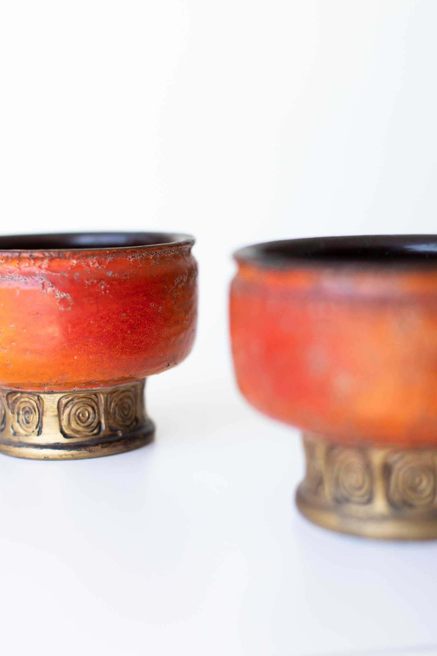 Italienische Keramik-Kerzenhalter aus der Jahrhundertmitte im Angebot 1