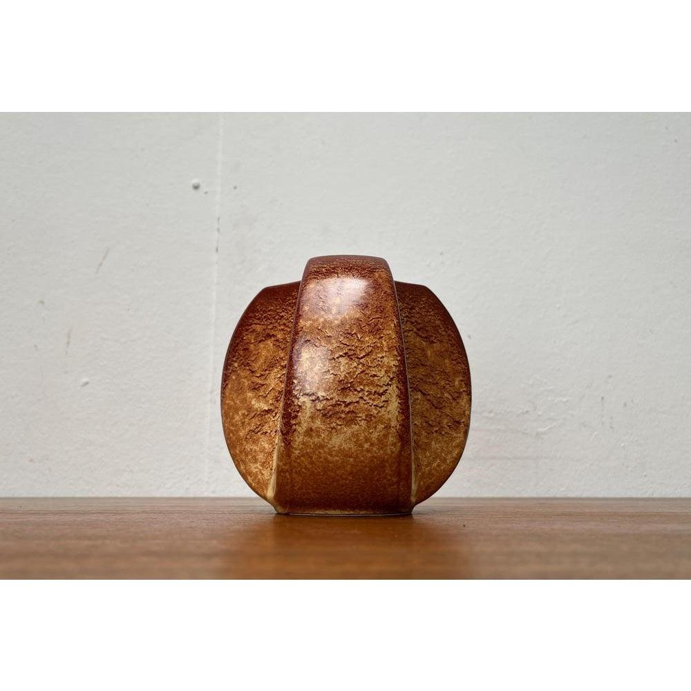 Mid-Century Italian Pottery Vase attributed to Bertoncello, 1960s, in Very Good conditions. Designed 1960 to 1969 This piece is attributed to the mentioned designer/maker. It has no attribution mark and no official proof of authenticity.

Additional