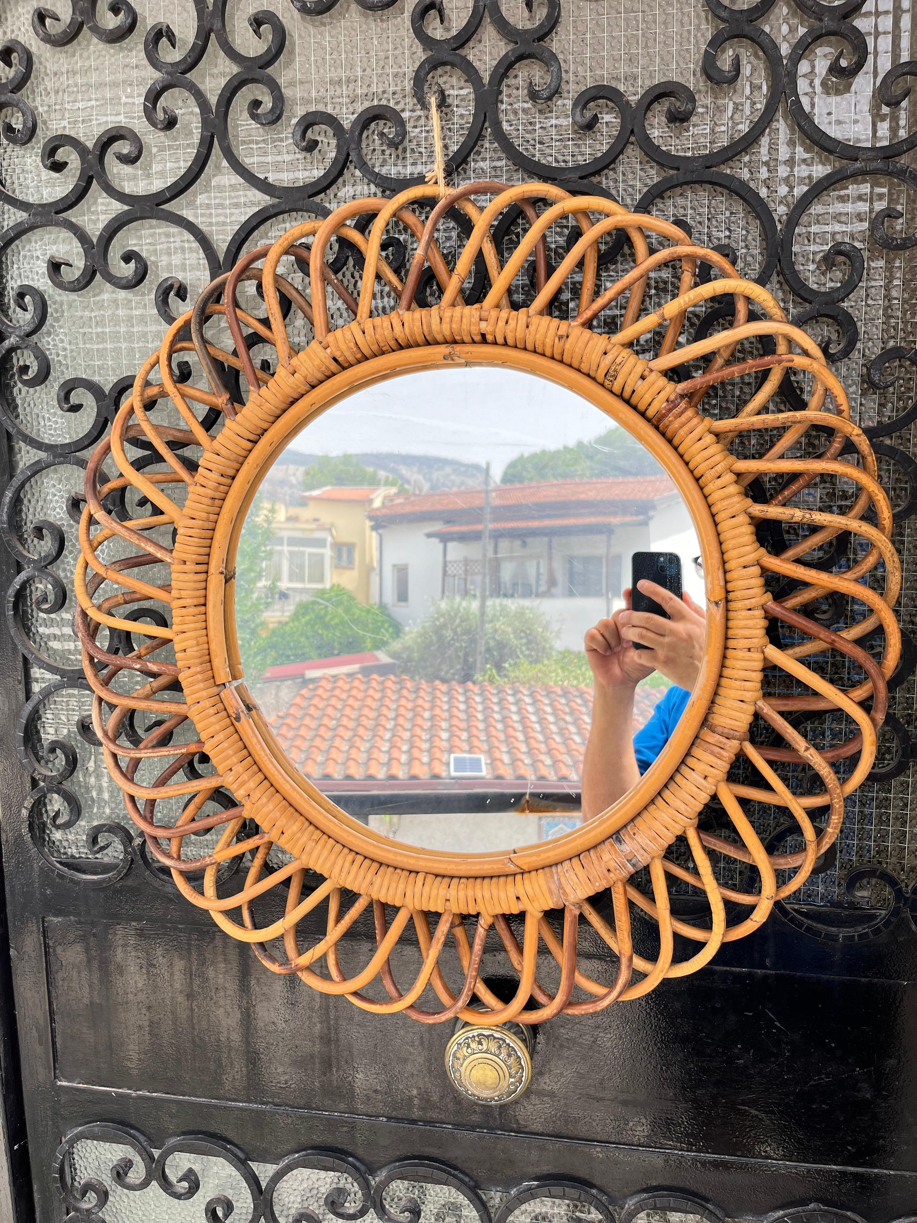 Italiano Specchio italiano di metà secolo in rattan e bambù di Franco Albini 1960s in vendita