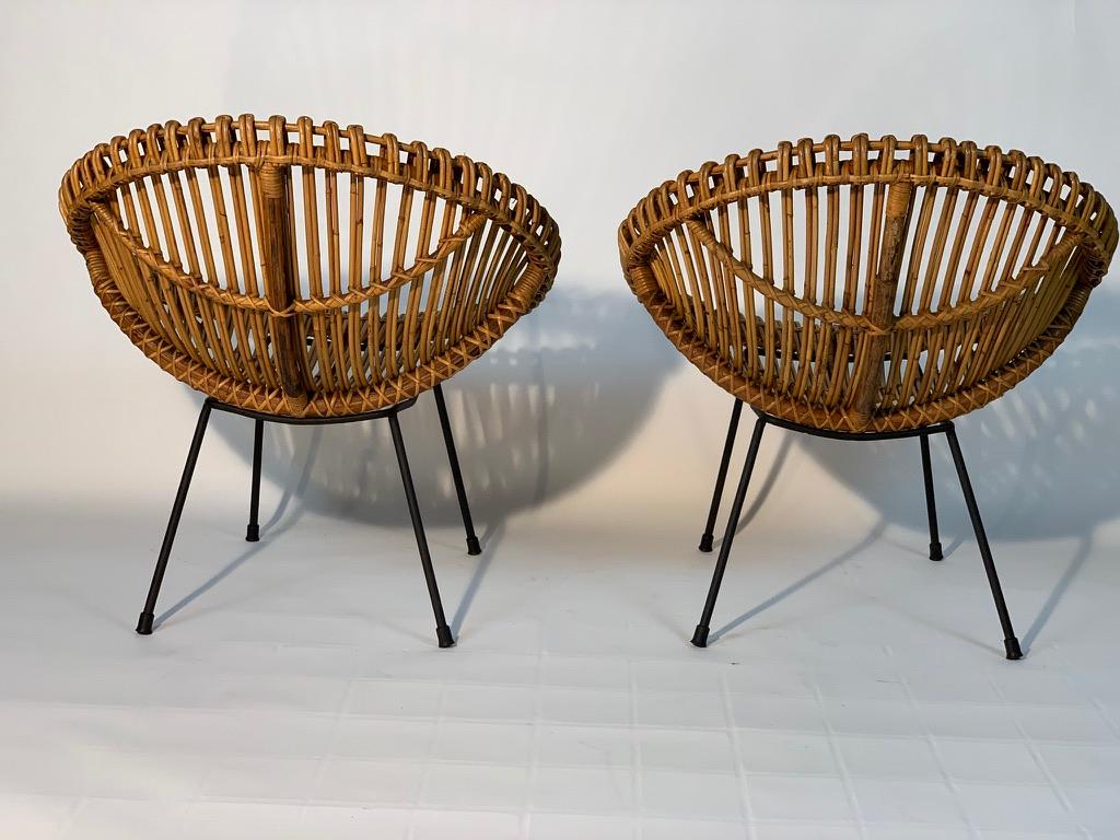 Mid-20th Century Midcentury Italian Rattan Bamboo 2 Armchairs and Side Table Black Metal Leggs