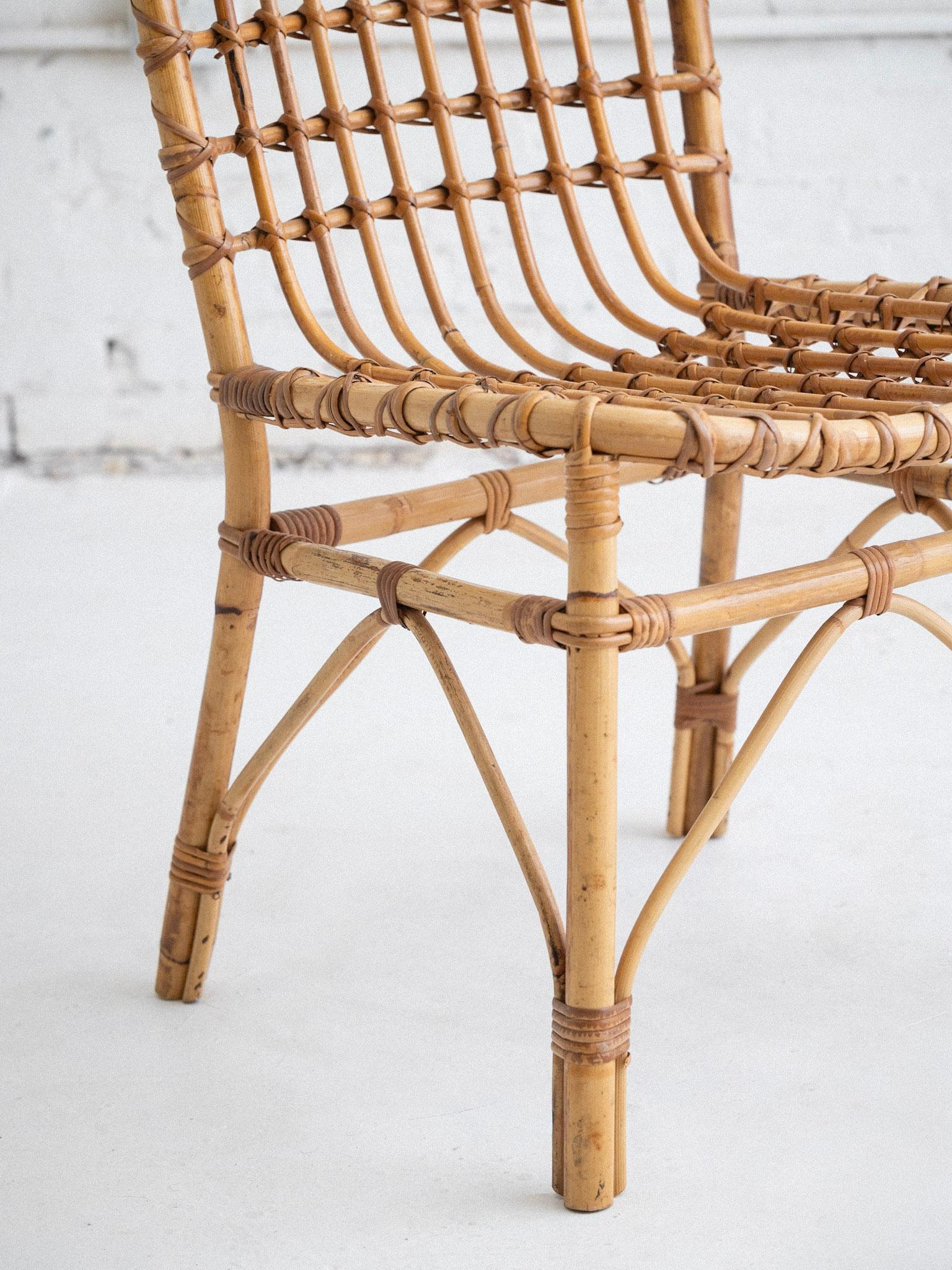 20th Century Mid Century Italian Rattan Chair For Sale
