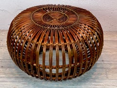 Italienischer Rattan-Ottoman aus der Jahrhundertmitte von Franco Albini