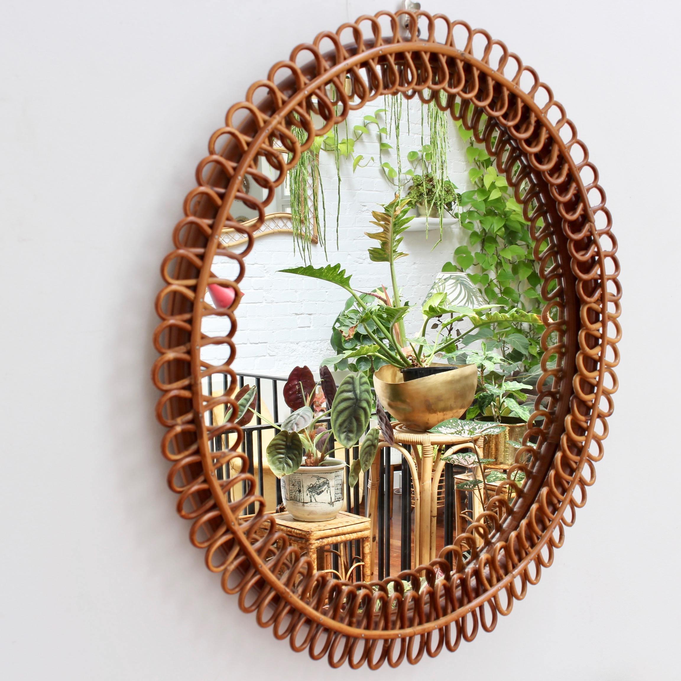 Midcentury Italian Rattan Round Wall Mirror, circa 1960s In Good Condition In London, GB