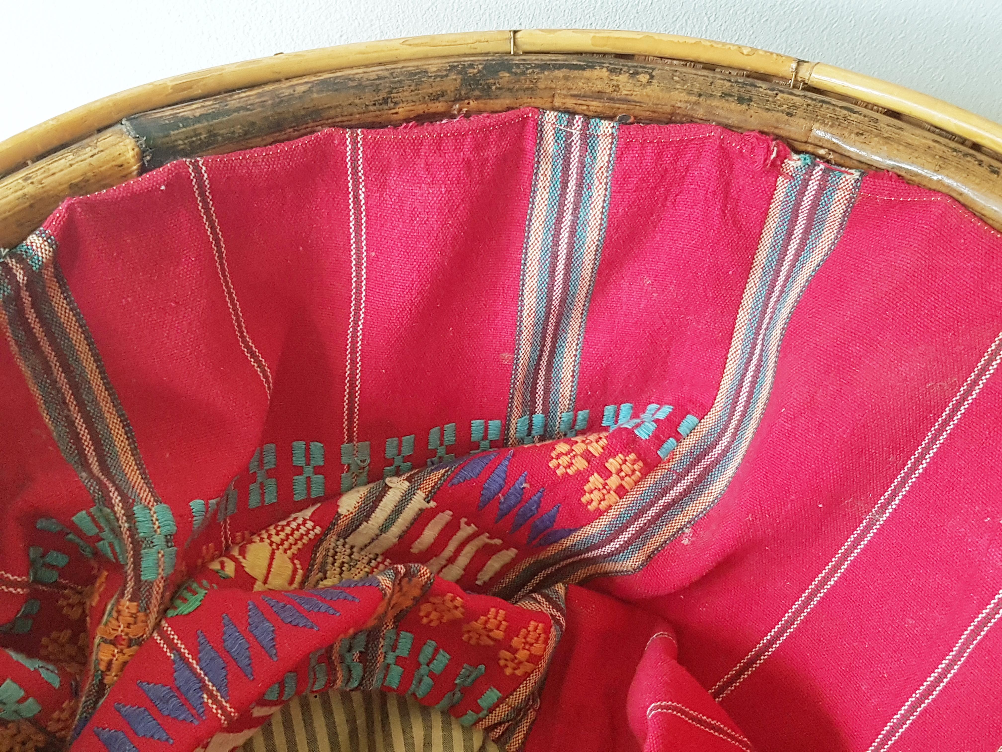 Midcentury Italian Rattan, Rush and Fabric Work Knitting Basket For Sale 3