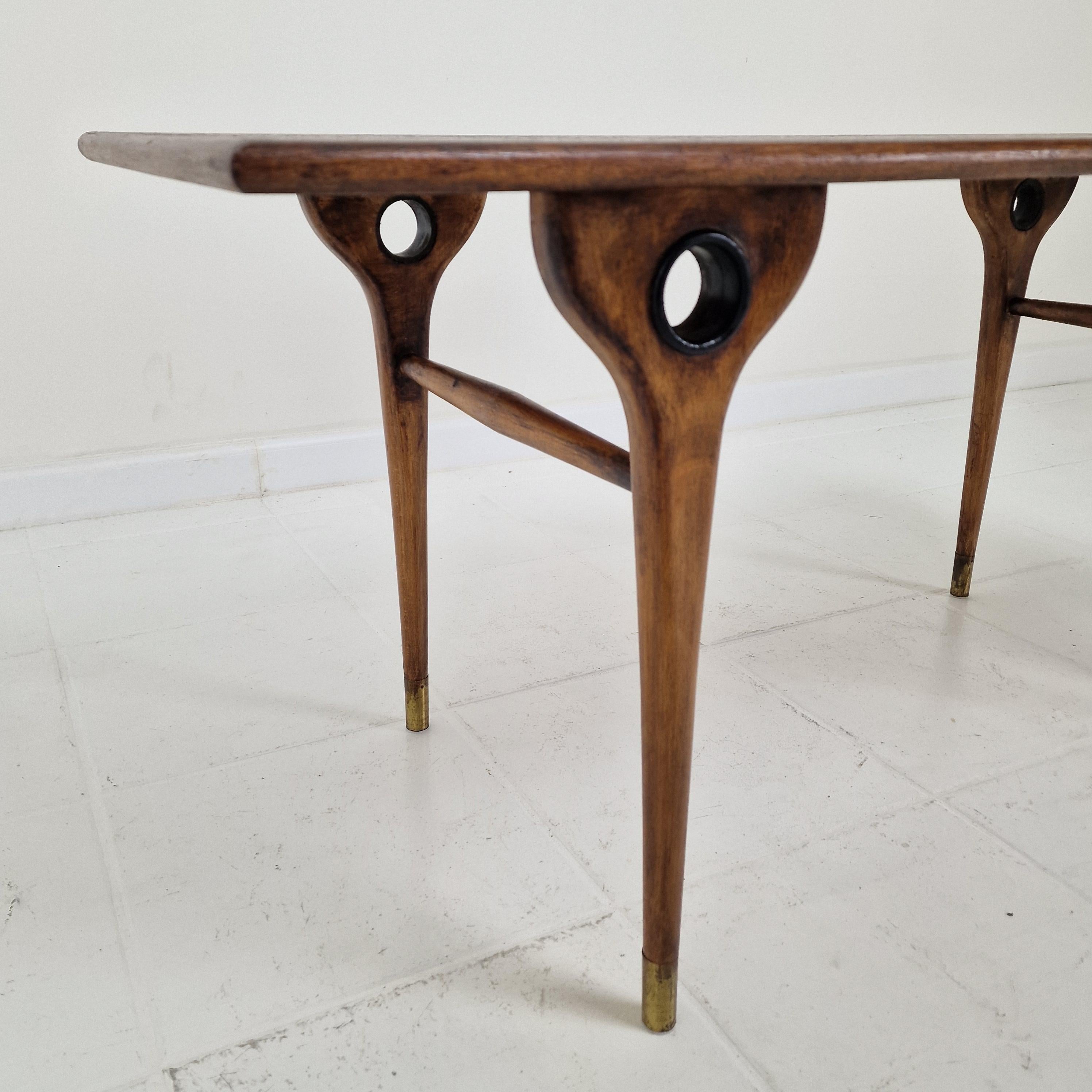 Table basse ou d'appoint rectangulaire italienne du milieu du siècle 1960 en vente 9