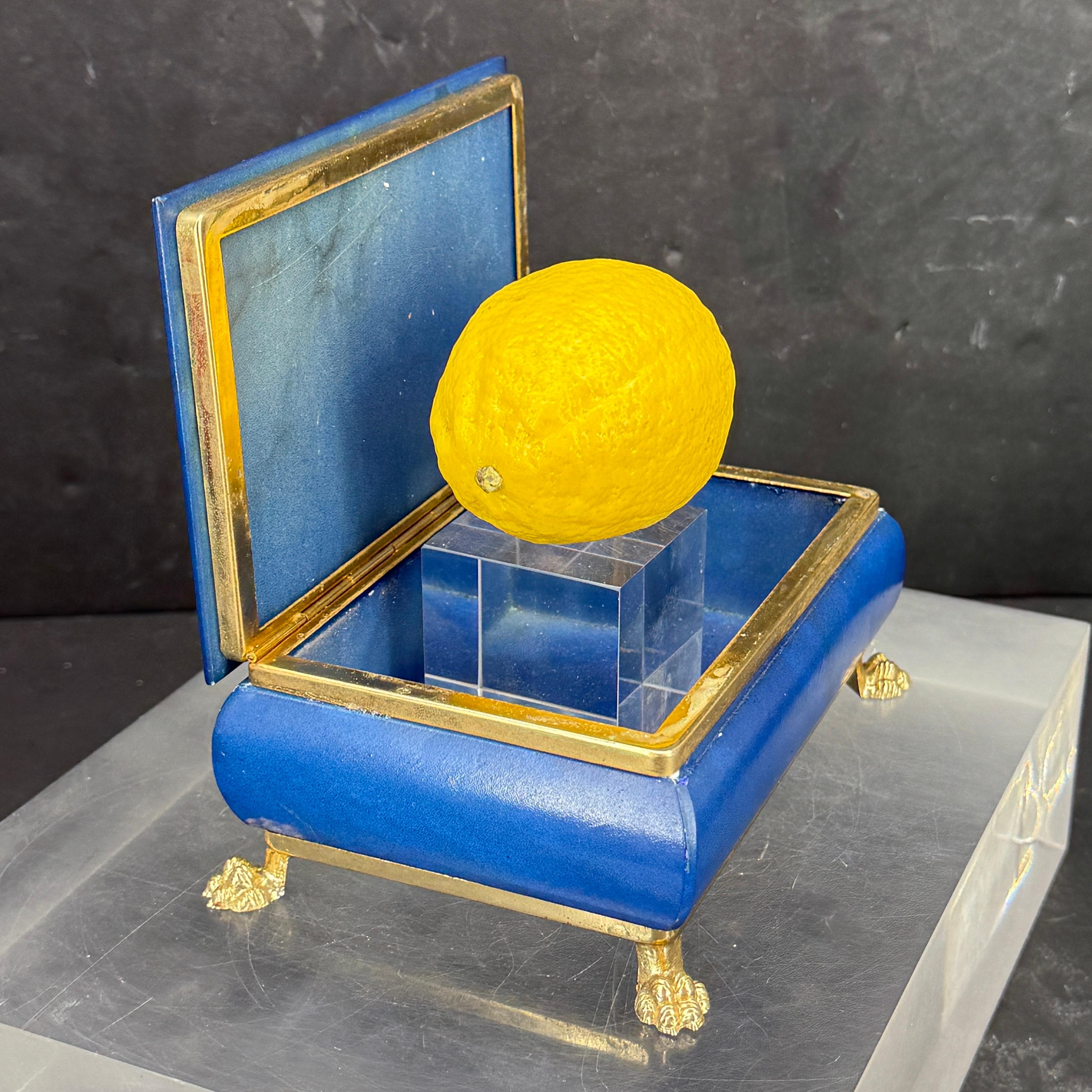 Boîte à bijoux italienne rectangulaire en marbre bleu du milieu du siècle dernier en vente 9