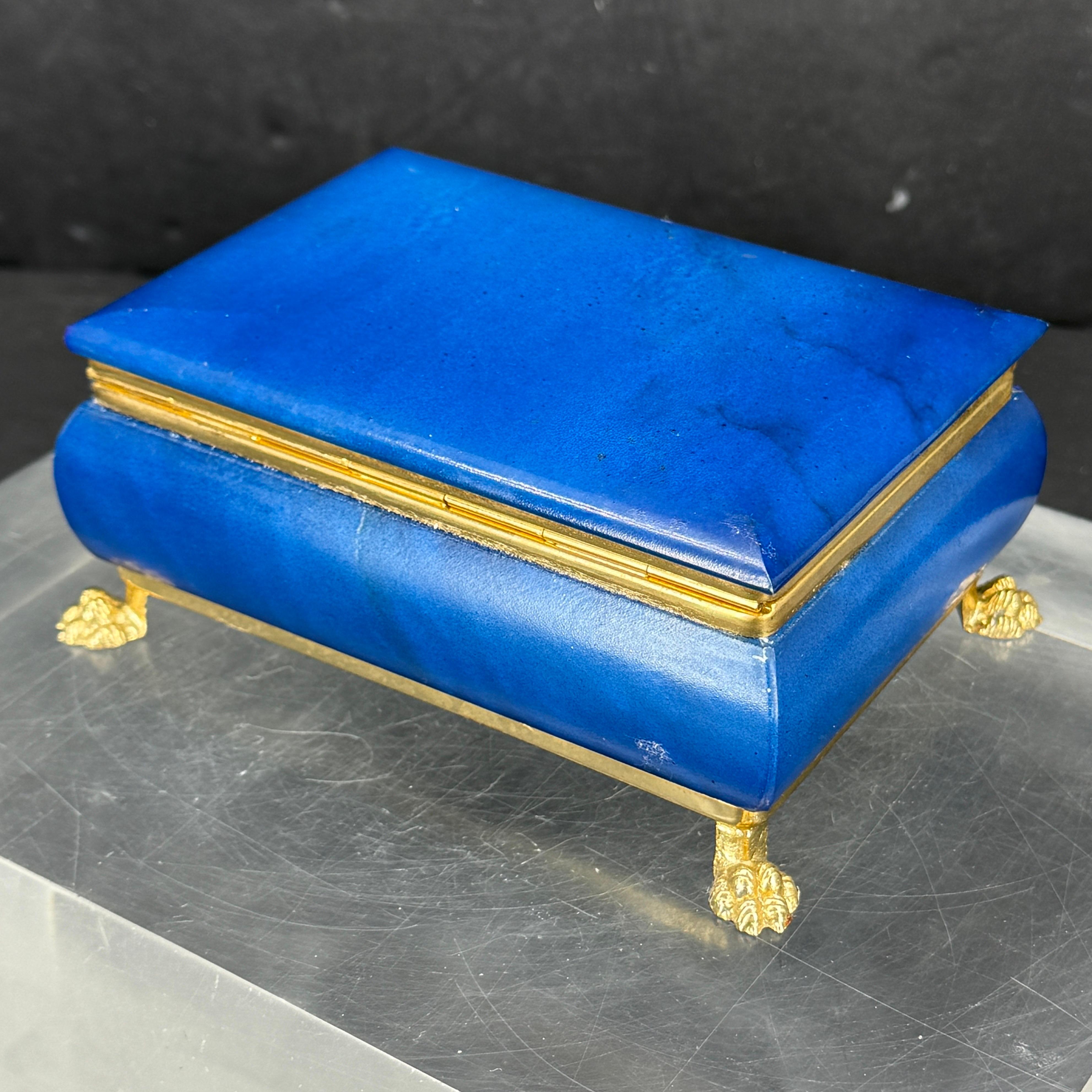 Boîte à bijoux italienne rectangulaire en marbre bleu du milieu du siècle dernier en vente 11