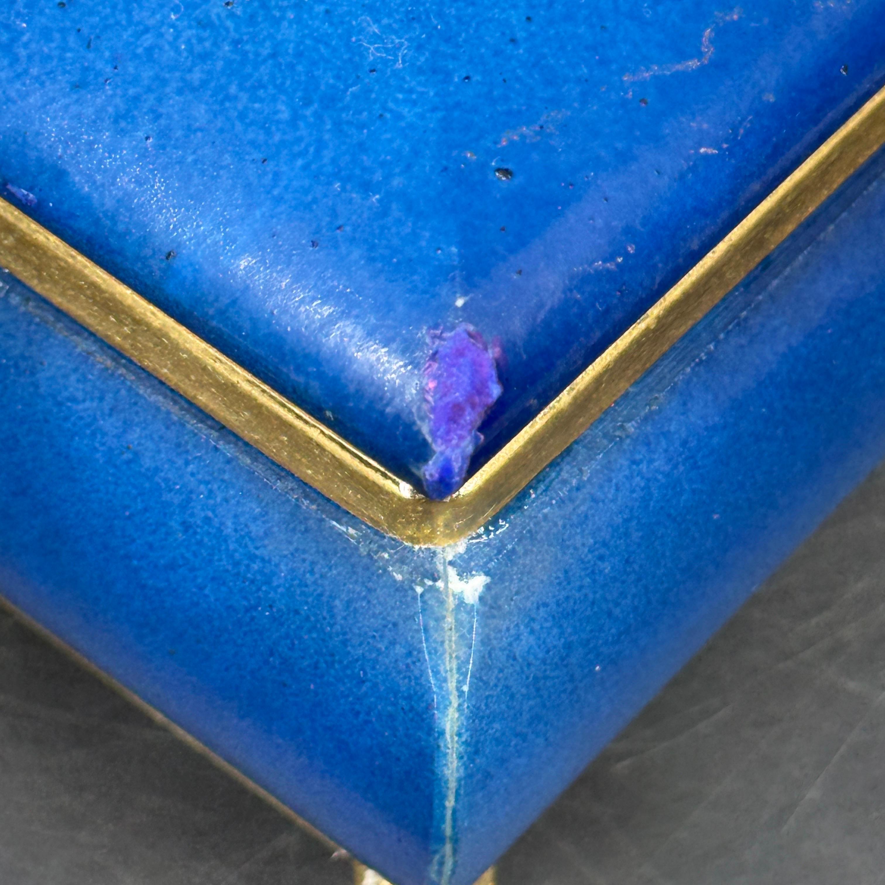 Boîte à bijoux italienne rectangulaire en marbre bleu du milieu du siècle dernier en vente 1
