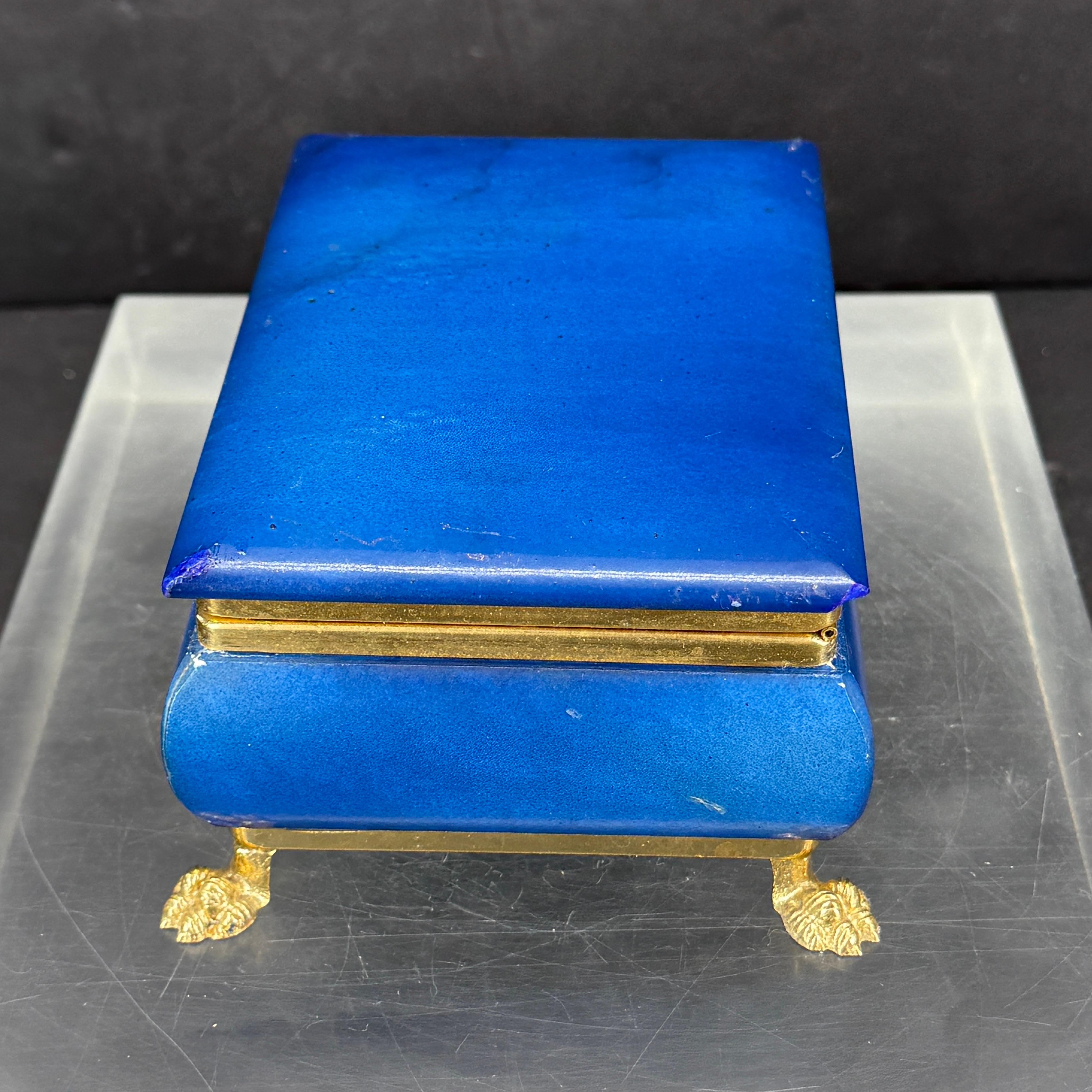 Boîte à bijoux italienne rectangulaire en marbre bleu du milieu du siècle dernier en vente 2