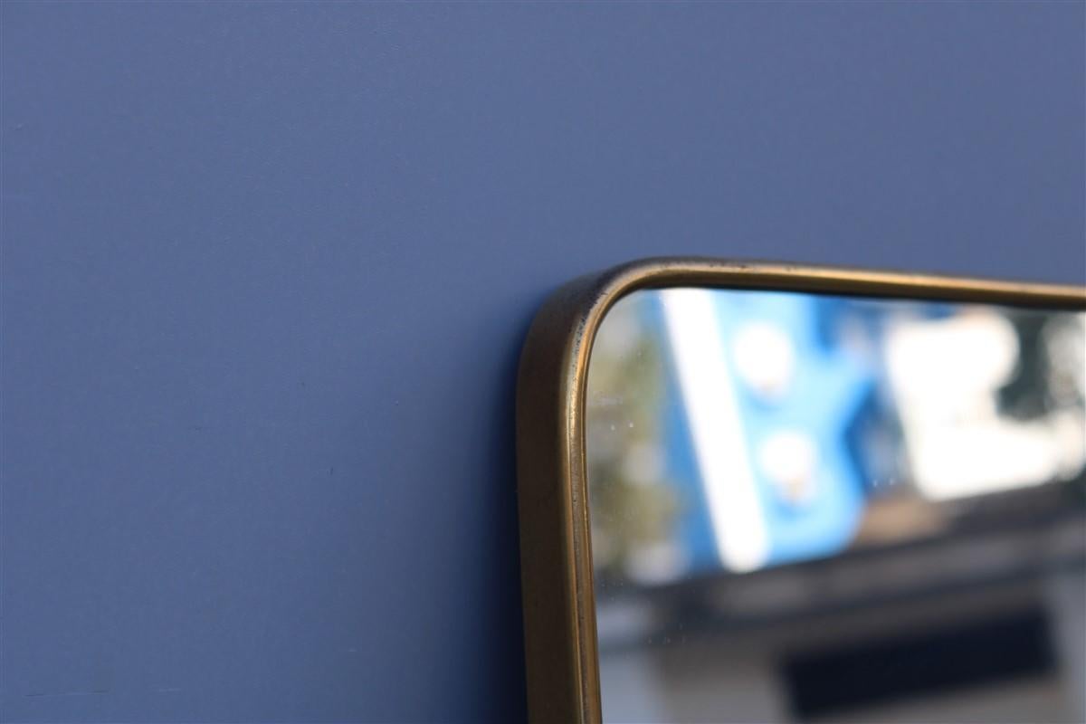 Miroir rectangulaire minimaliste italien du milieu du siècle, en laiton, style Gio Ponti en vente 2
