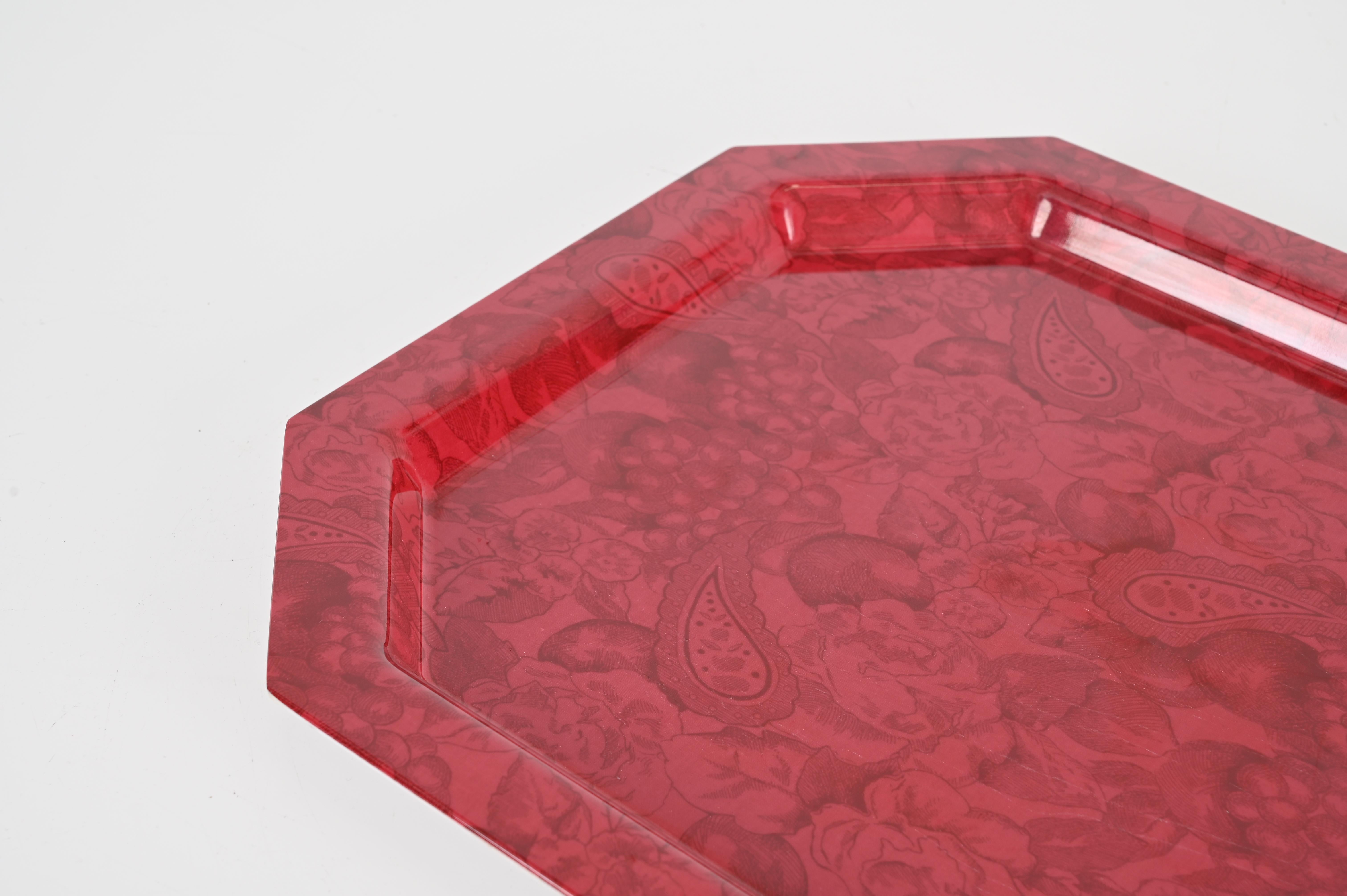 Mid-Century Italian Red Acrylic Serving Tray, Italy 1980s For Sale 1