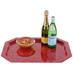 Italienisches Serviertablett aus rotem Acryl aus der Jahrhundertmitte, Italien 1980er