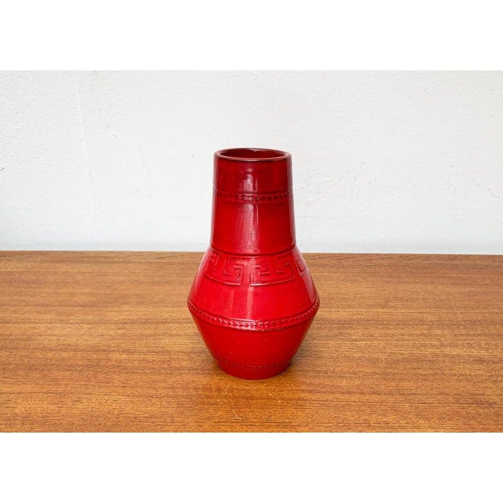 Italienische rote Keramikvase aus der Jahrhundertmitte von Bitossi, 1960er Jahre im Angebot 2