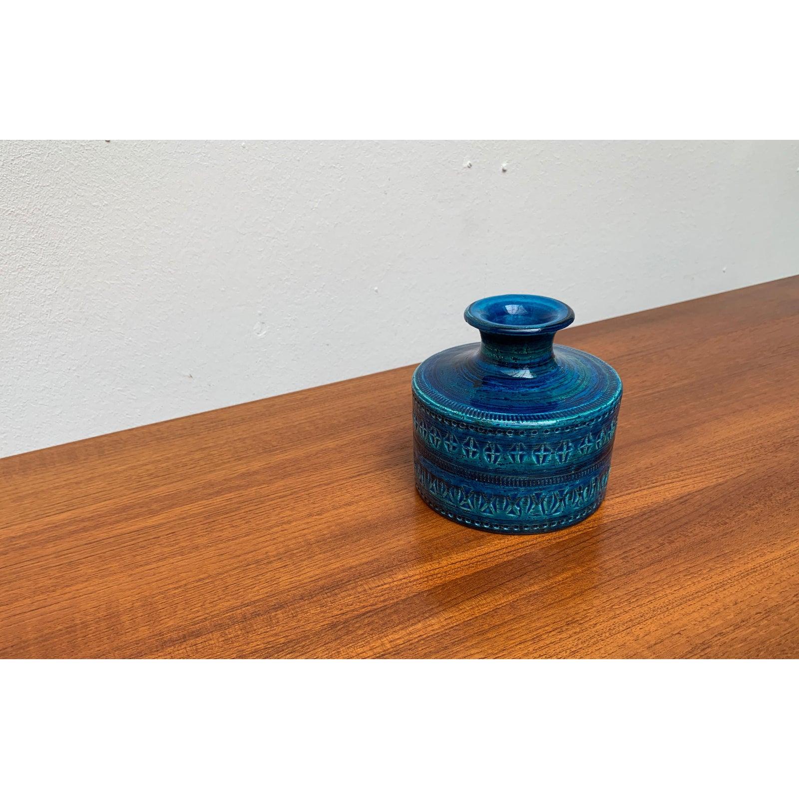 Italiano Vaso in ceramica Rimini Blu della metà del secolo scorso di Aldo Londi per Bitossi, anni '60 in vendita