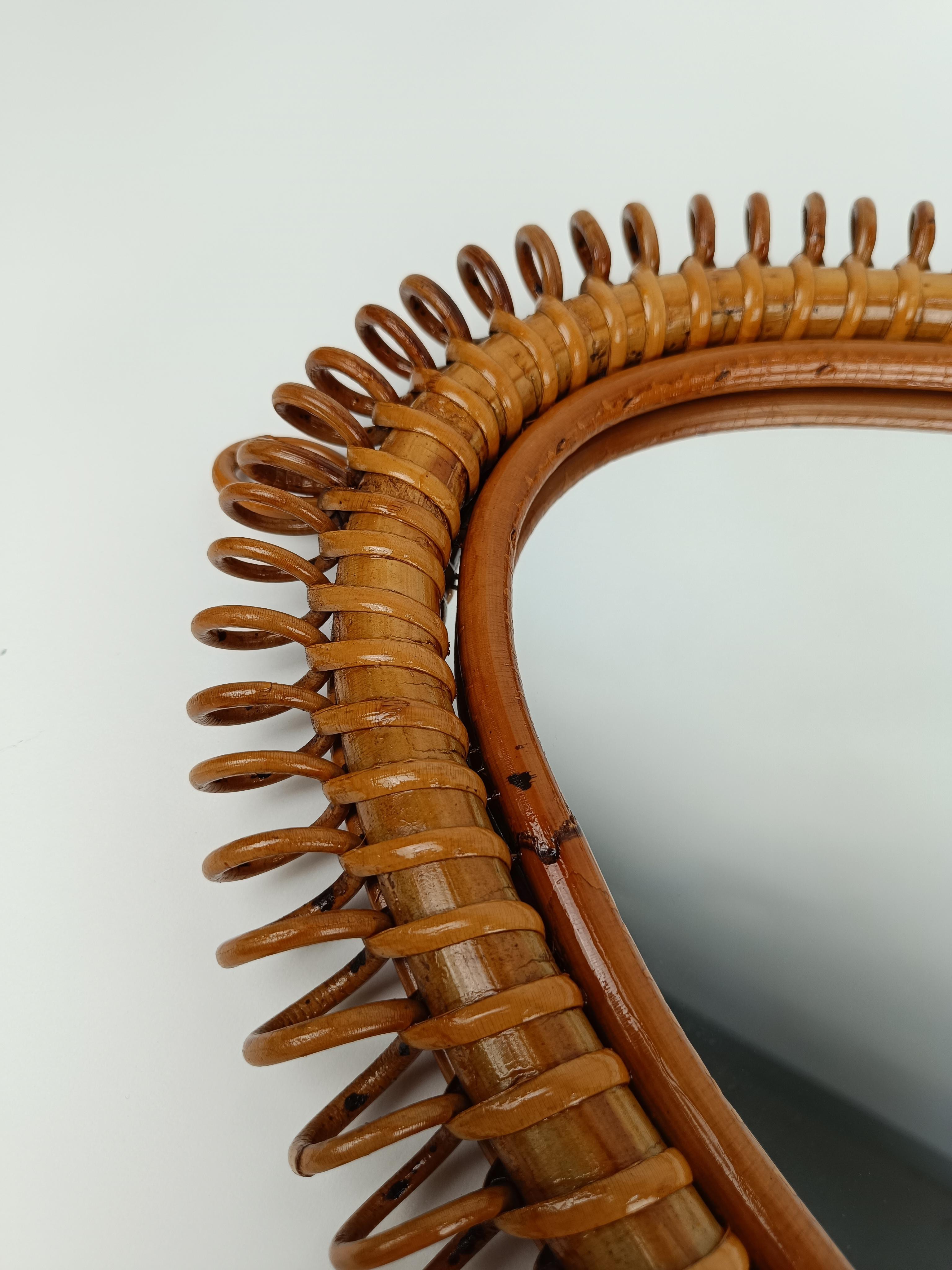 Midcentury Italian Riviera Spiral Bamboo and Rattan Oval Mirror, 1960s In Good Condition In Roma, IT